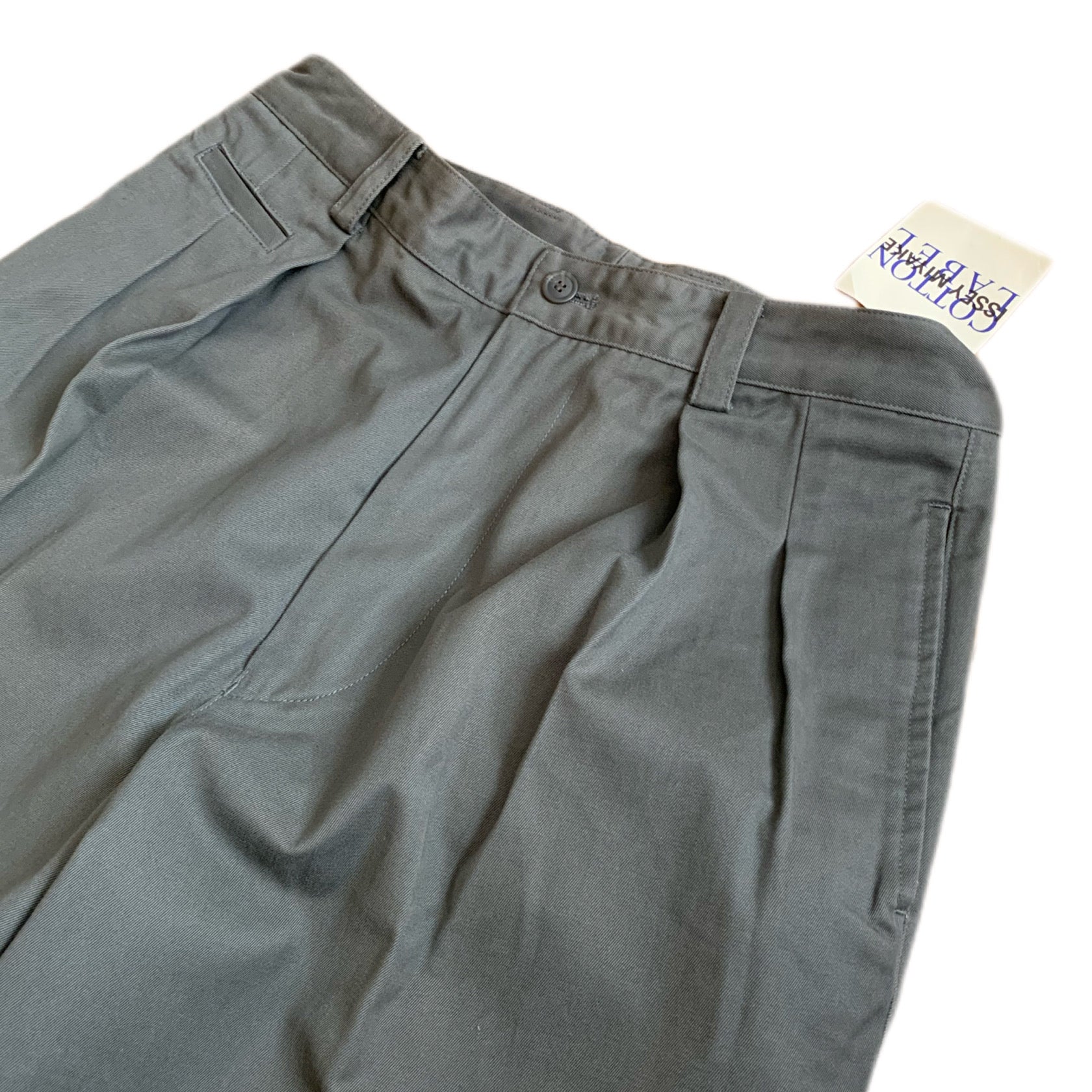 【 ISSEY MIYAKE 】
2TAC CHINO PANTS