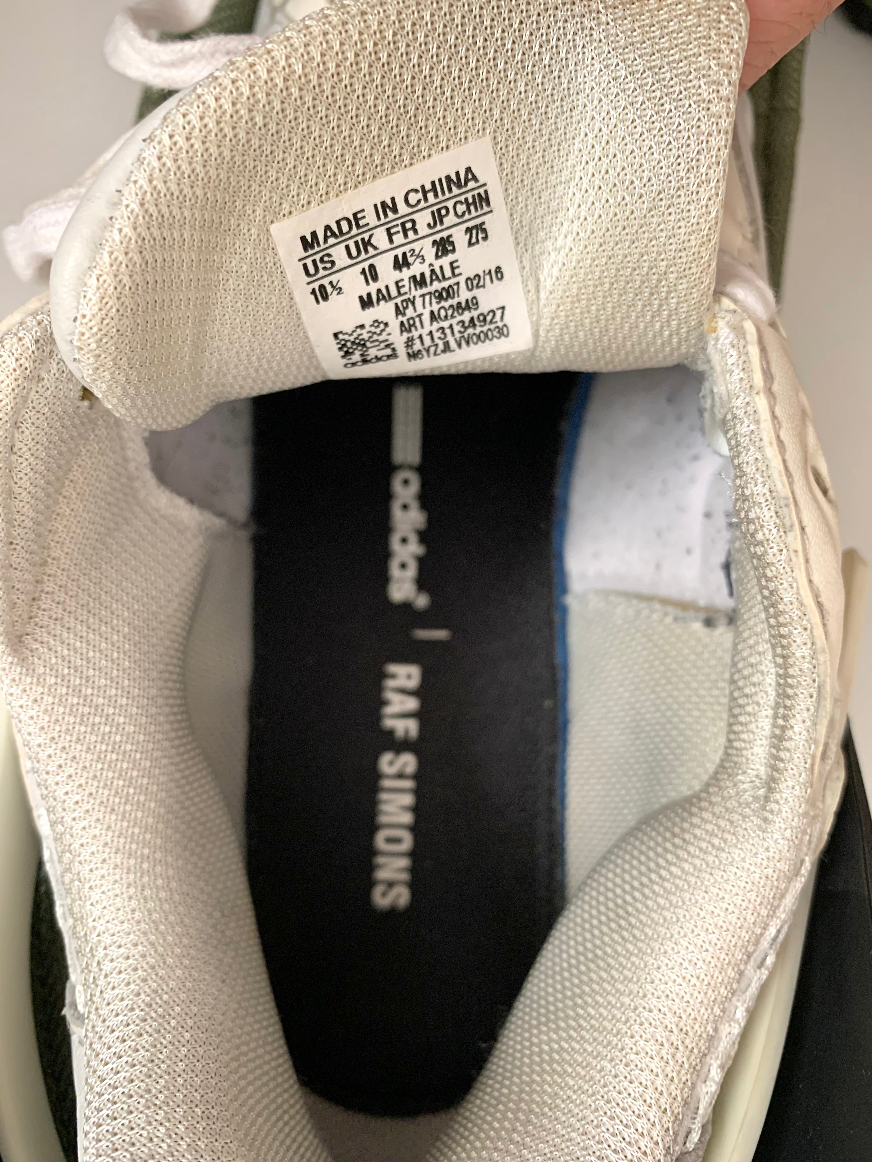 【 adidas by Raf Simons 】 RESPONSE TRAIL Sneaker