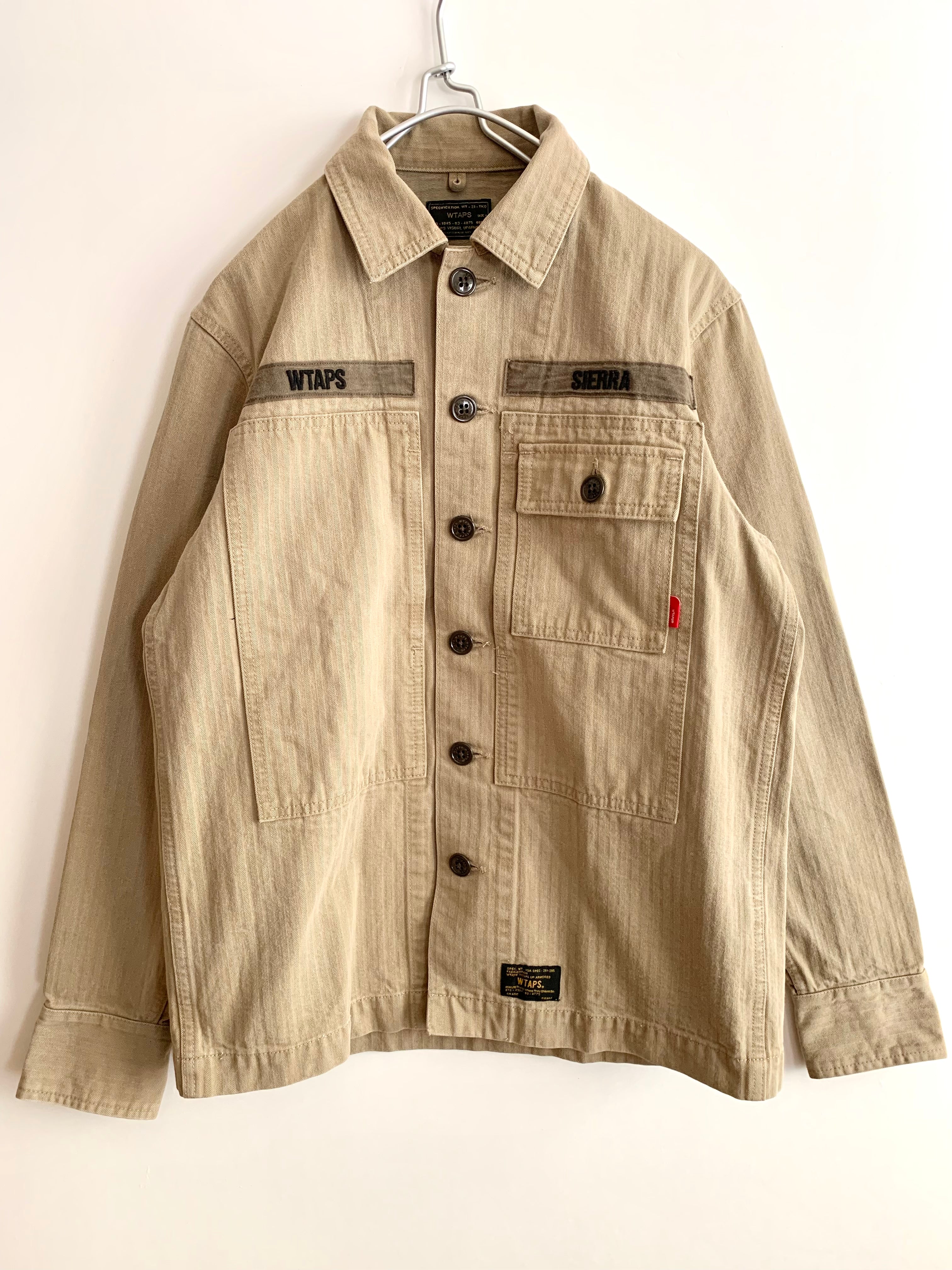 【 WTAPS 】
HBT MILITARY JACKET