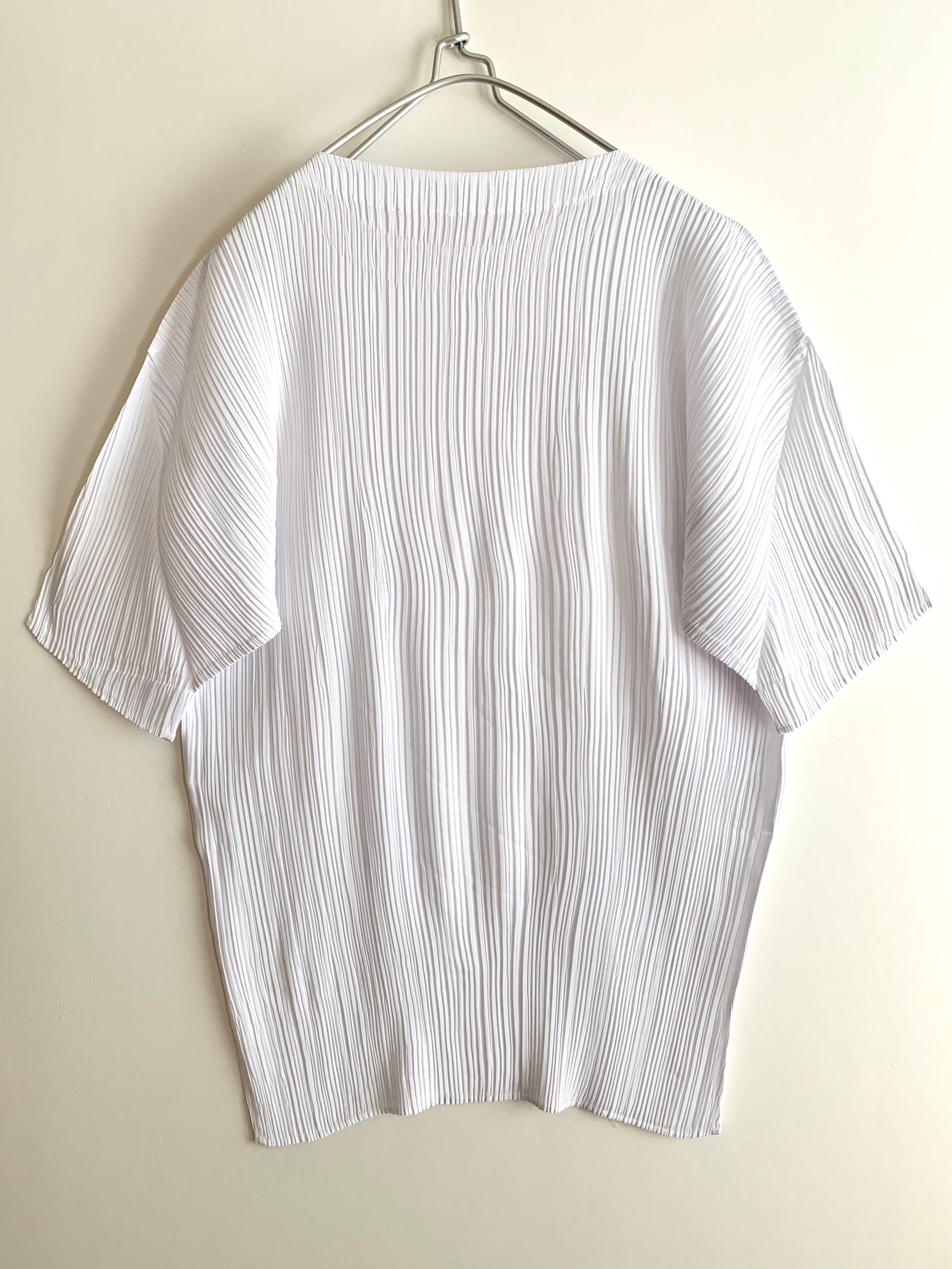 【 JIL SANDER 】Pleats T-Shirts