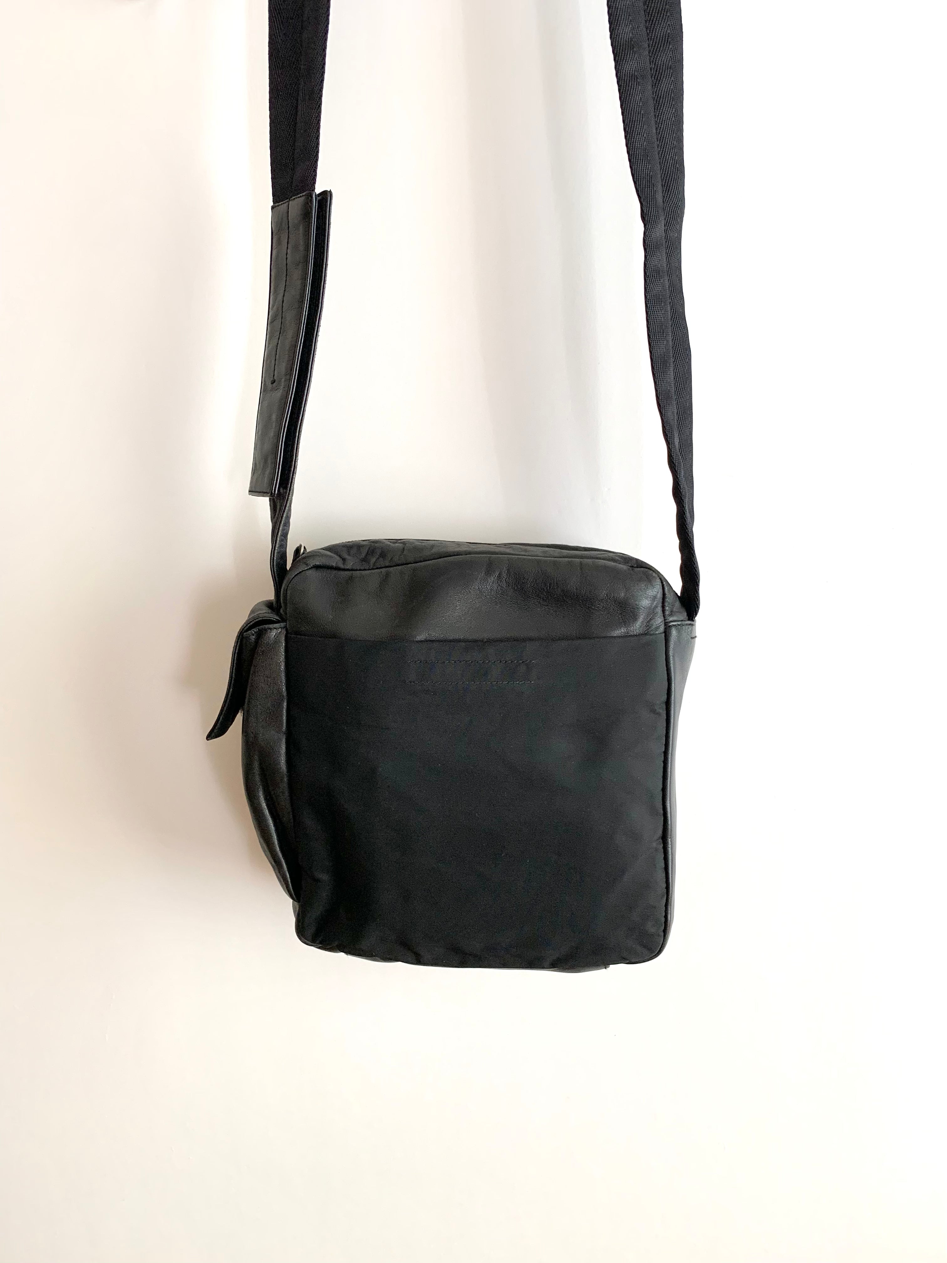 【 PRADA 】NYLON×LEATHER SHOULDER BAG