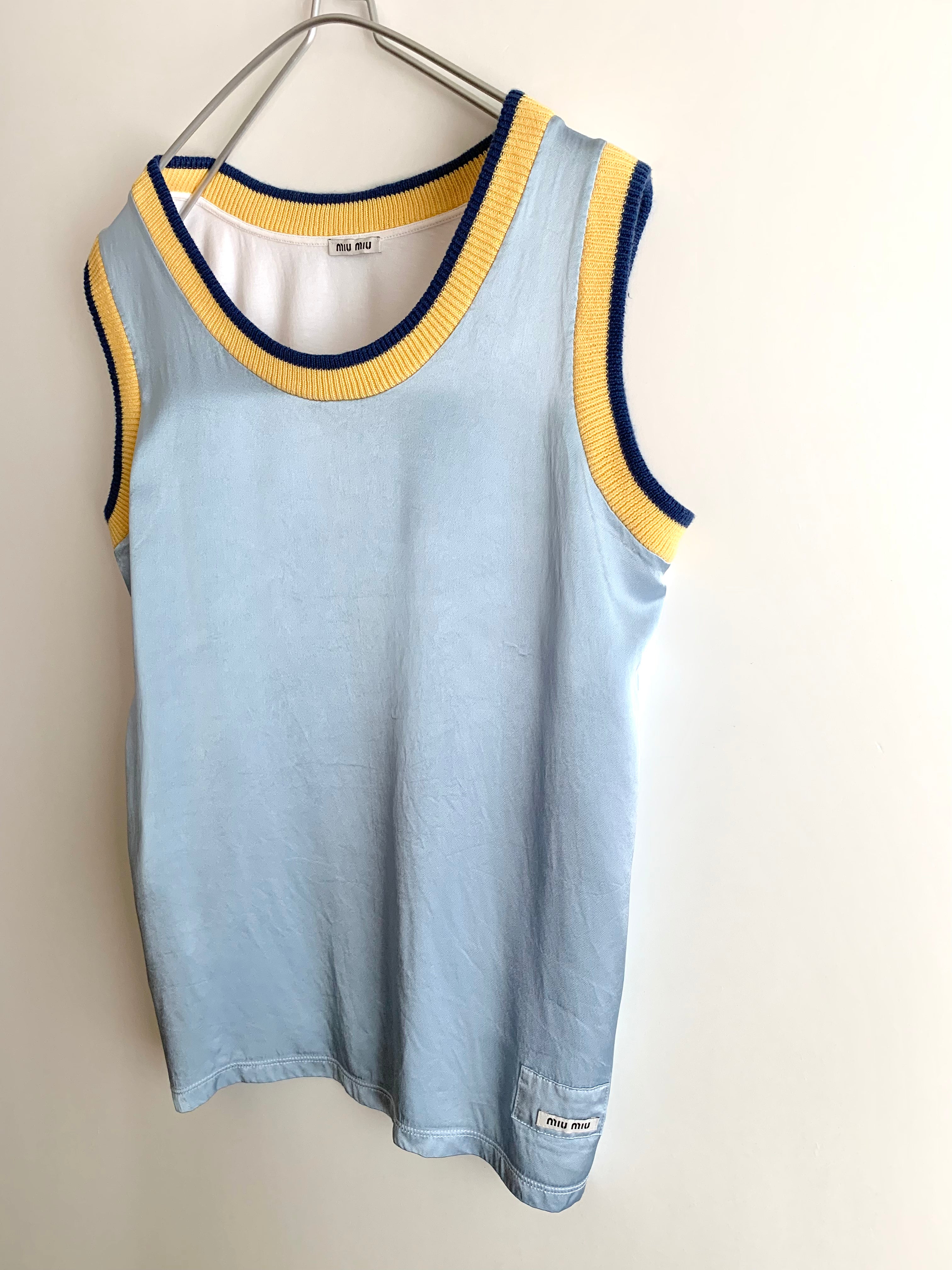 【 MIU MIU 】Schoul Design No-sleeve T-shirts