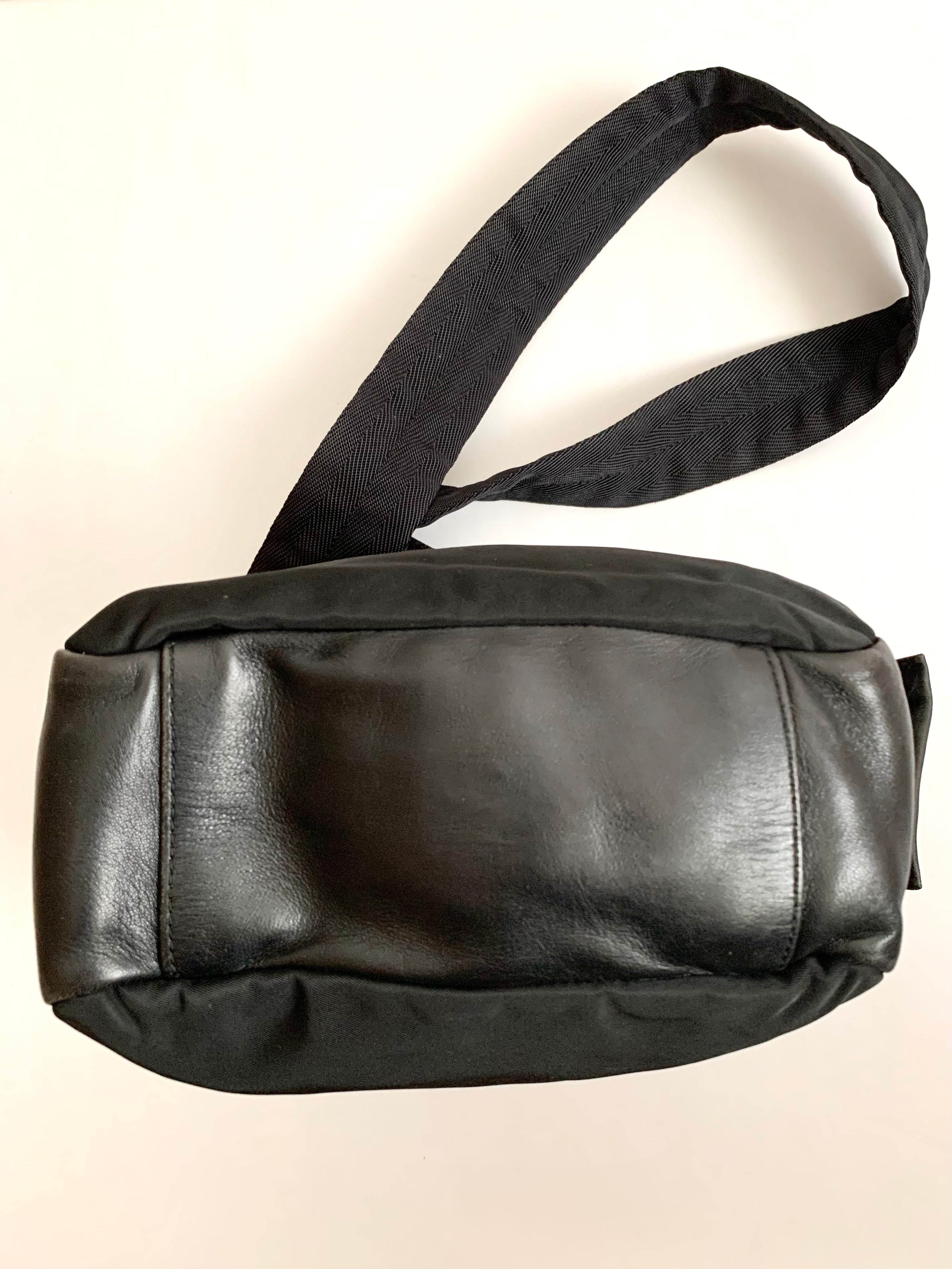 【 PRADA 】NYLON×LEATHER SHOULDER BAG