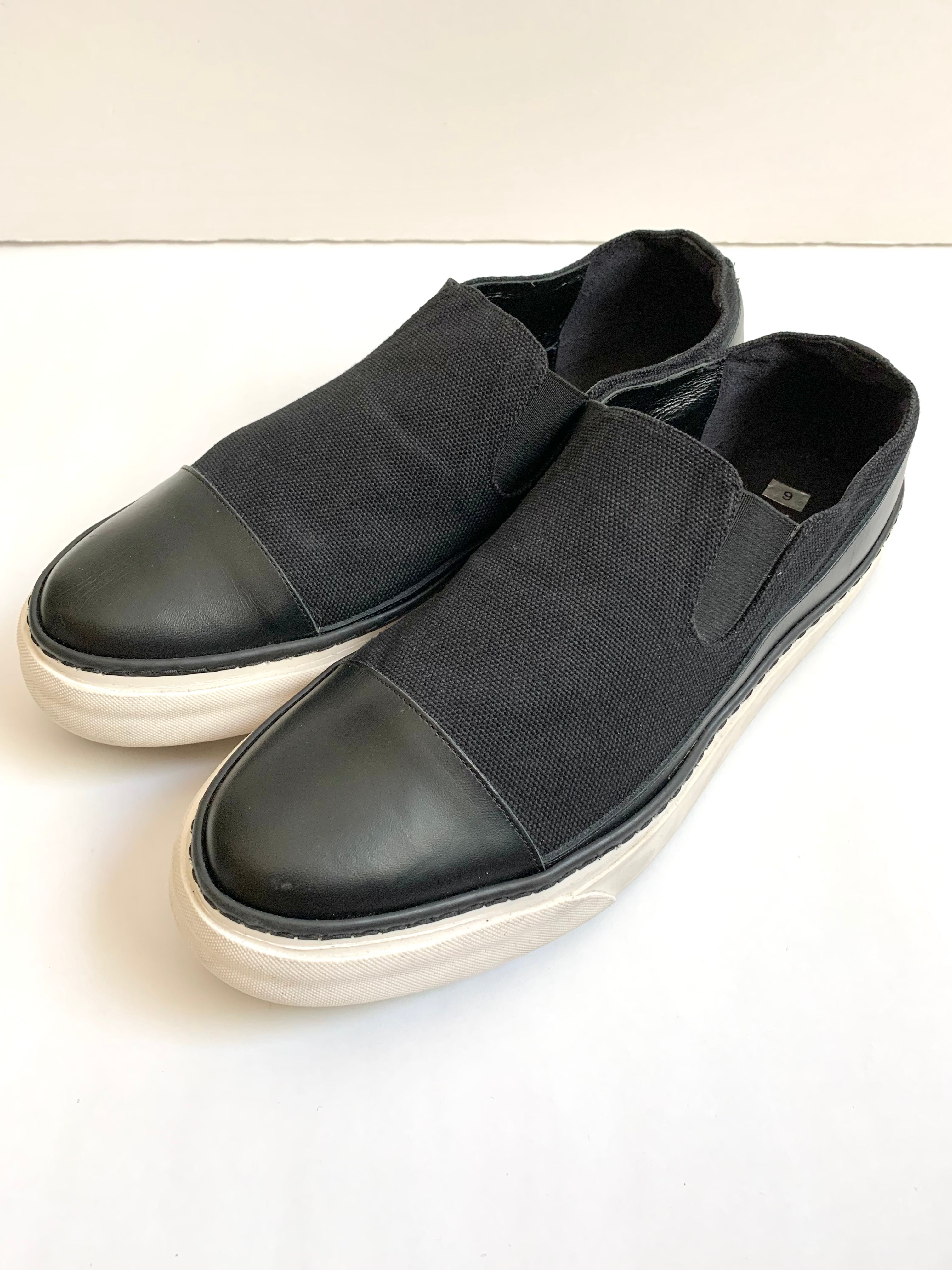 【 Y's yohji yamamoto 】Slipon Design Sneaker