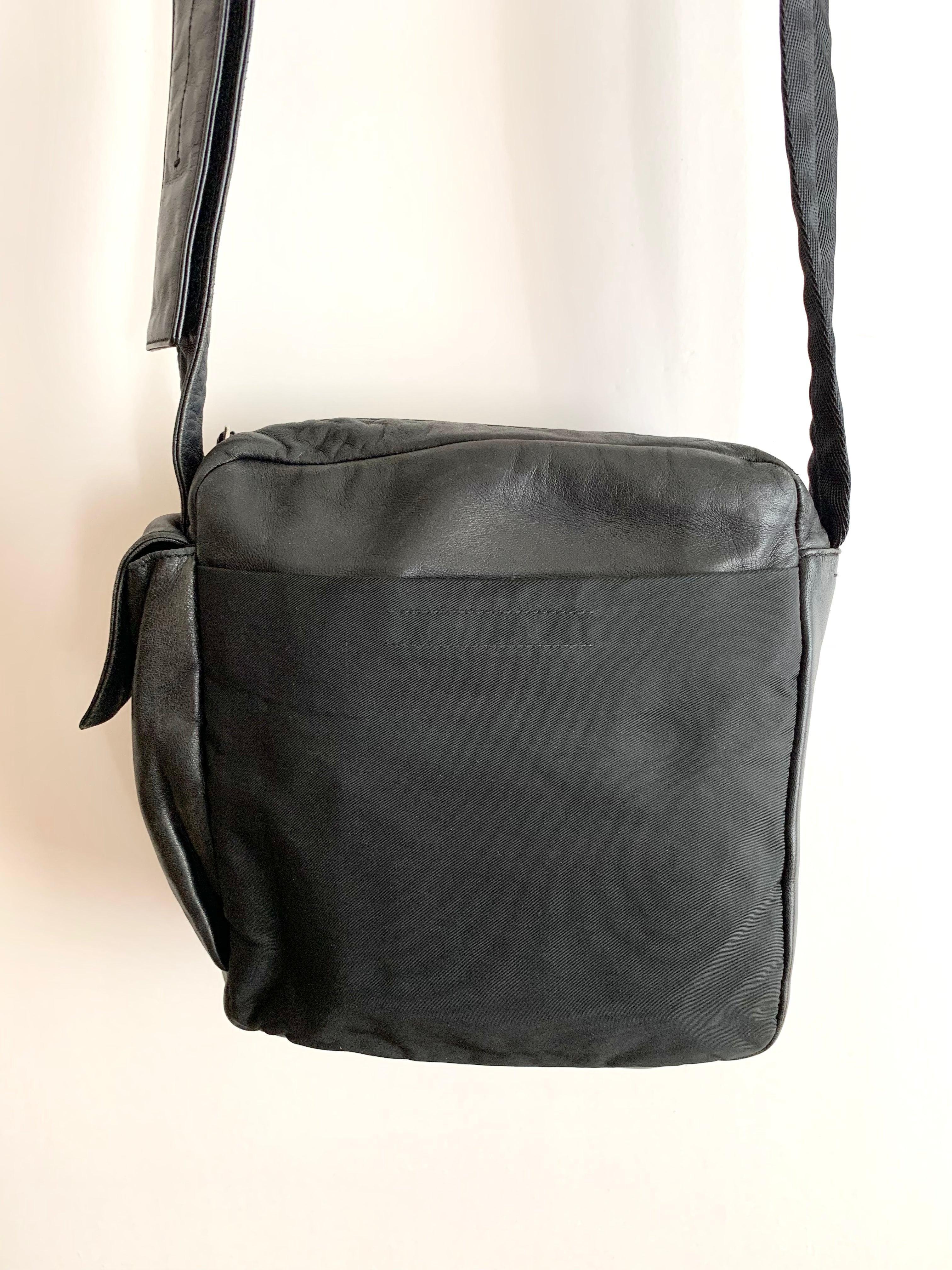 【 PRADA 】NYLON×LEATHER SHOULDER BAG