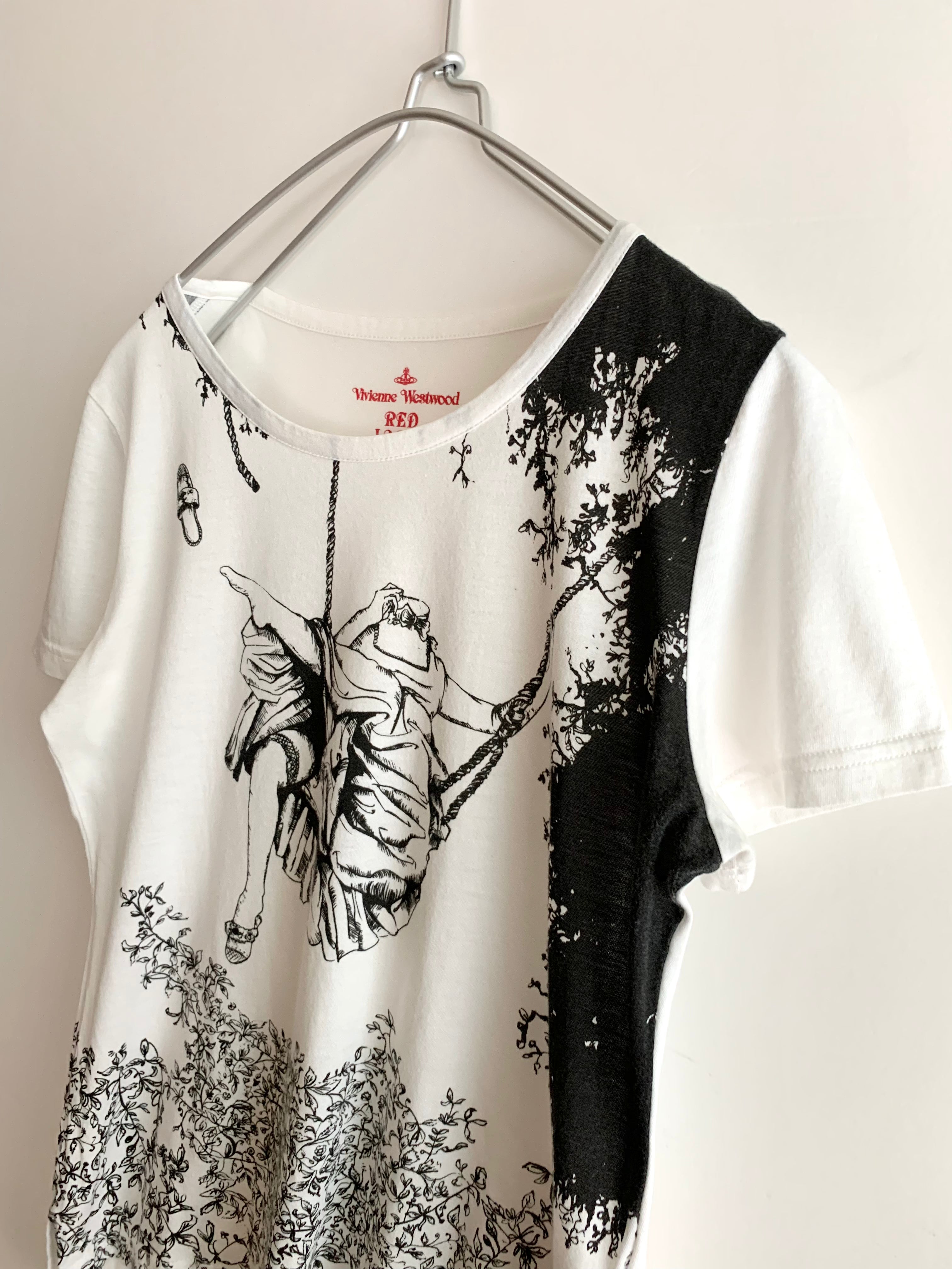 【 Vivienne Westwood Red label 】Shoe flying Headless Girl  T-shirts