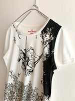 画像をギャラリービューアに読み込む, 【 Vivienne Westwood Red label 】Shoe flying Headless Girl  T-shirts
