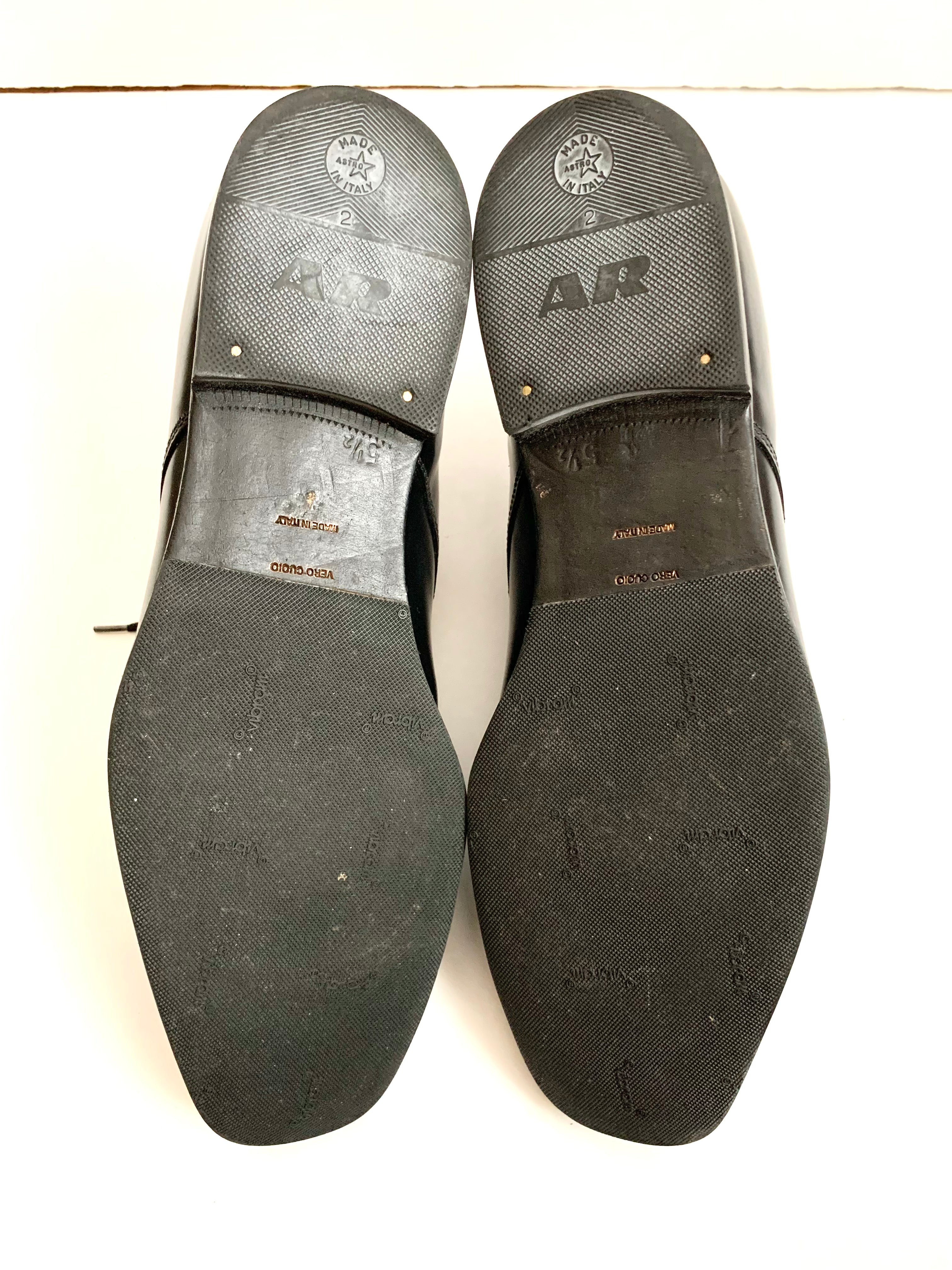 【 PRADA 】Square toe Dress Shoese