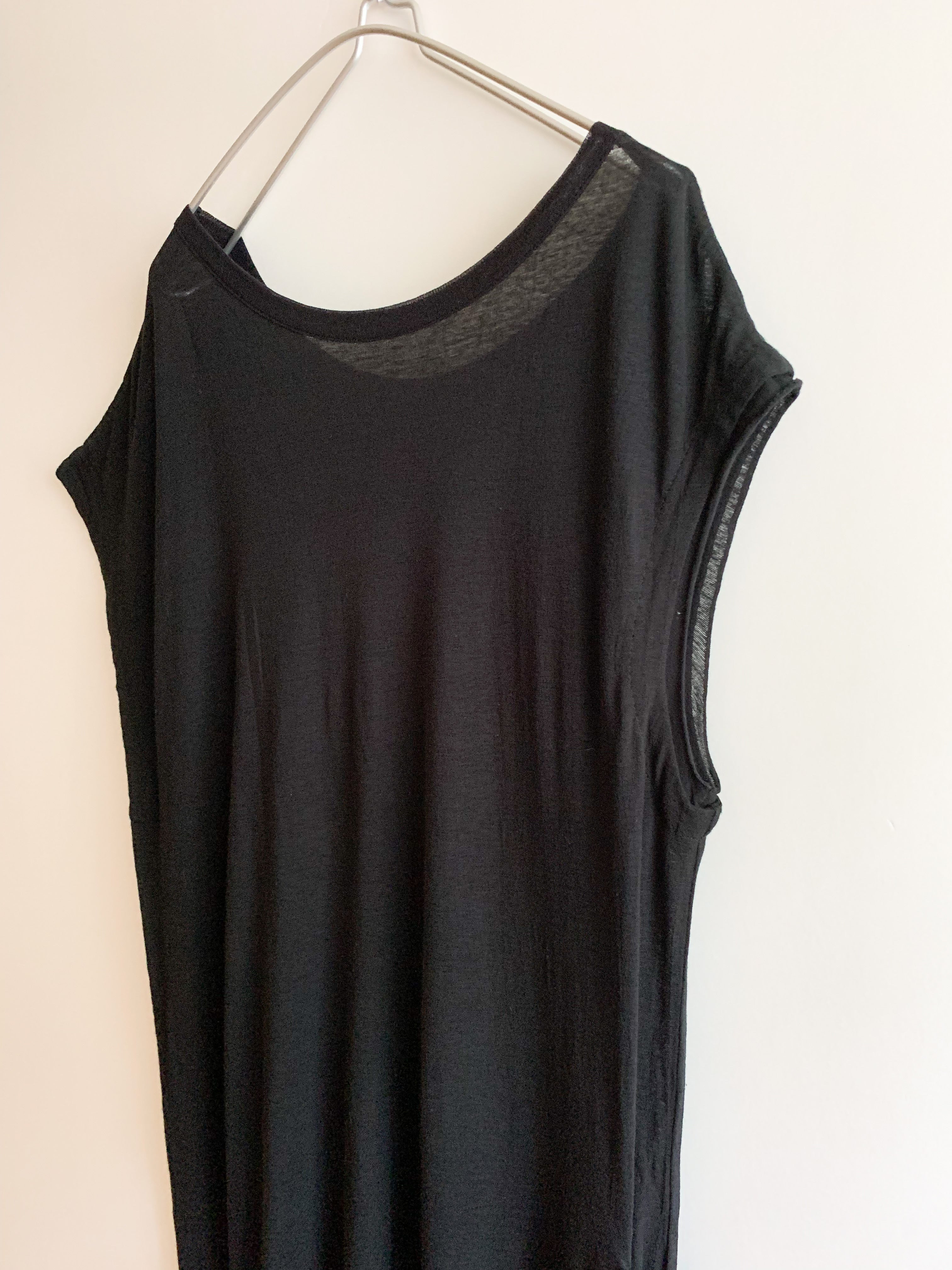 【 Yohji Yamamoto +Noir 】 No Sleeve One Pieces