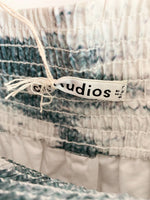 画像をギャラリービューアに読み込む, 【 ACNE STUDIOS 】 Short Pants
