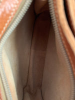 画像をギャラリービューアに読み込む, 【 IL BISONTE 】Small Shoulder Bag
