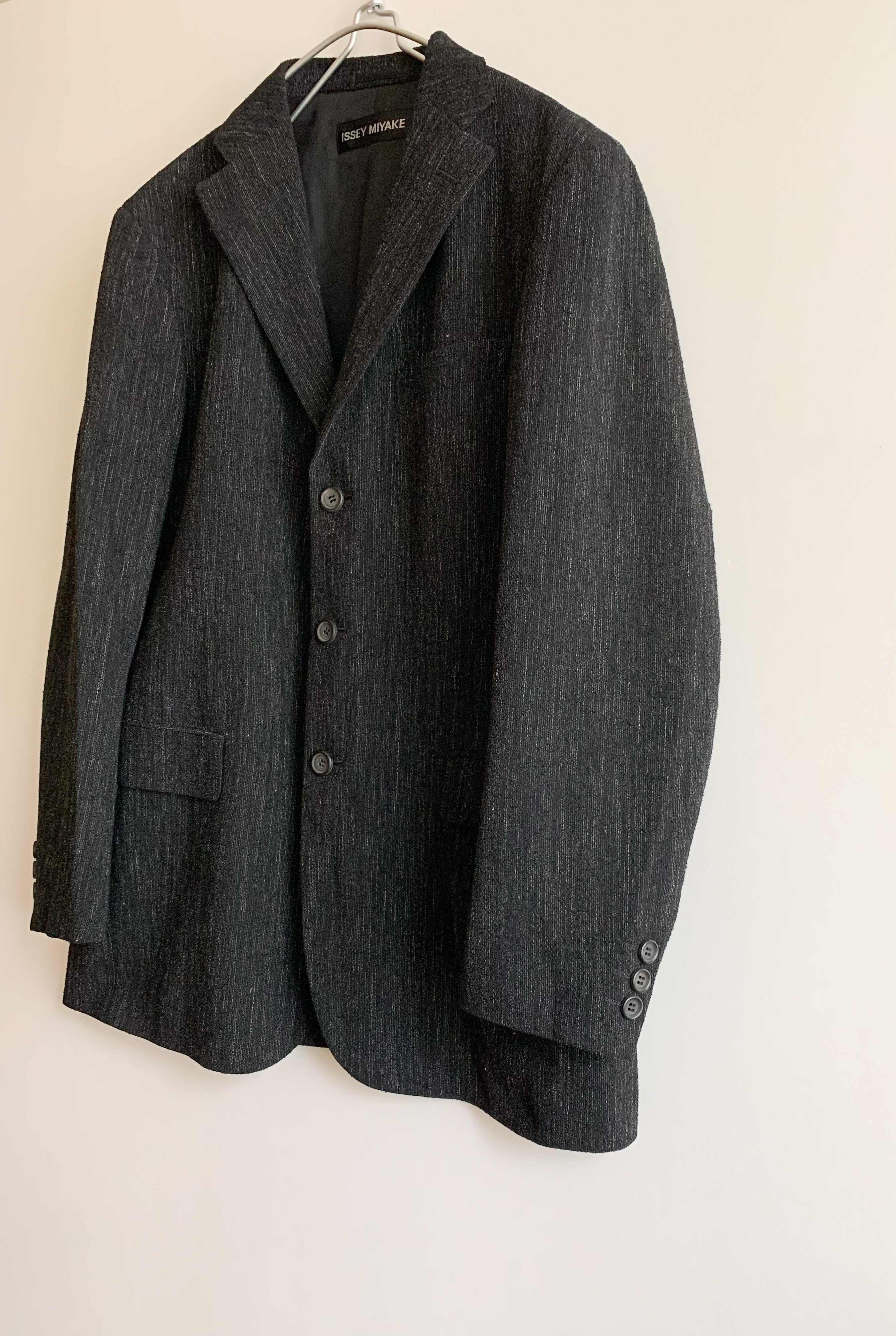 【 ISSEY MIYAKE 】Tailored Jacket