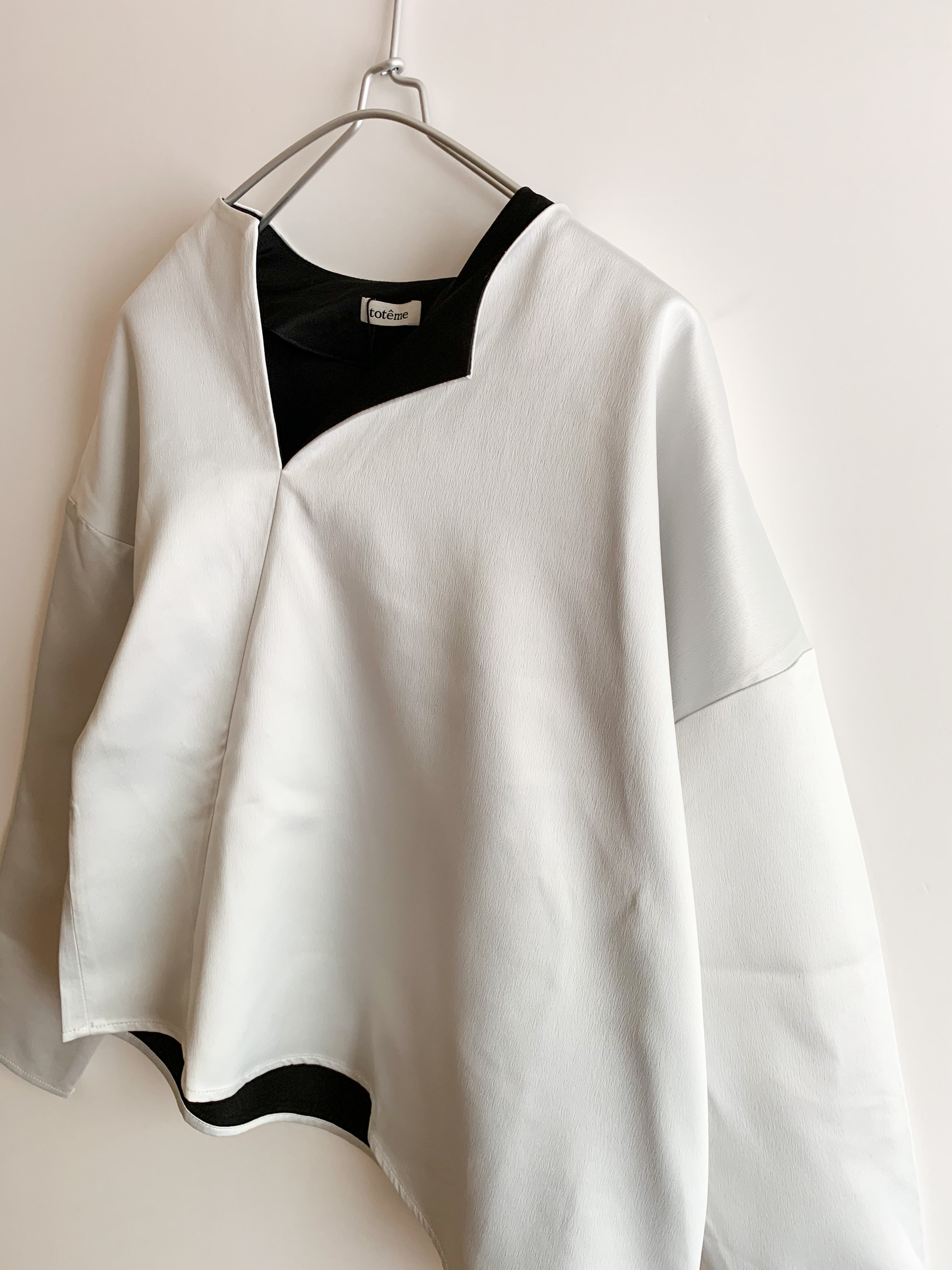 【 toteme 】Pollu Over Tops