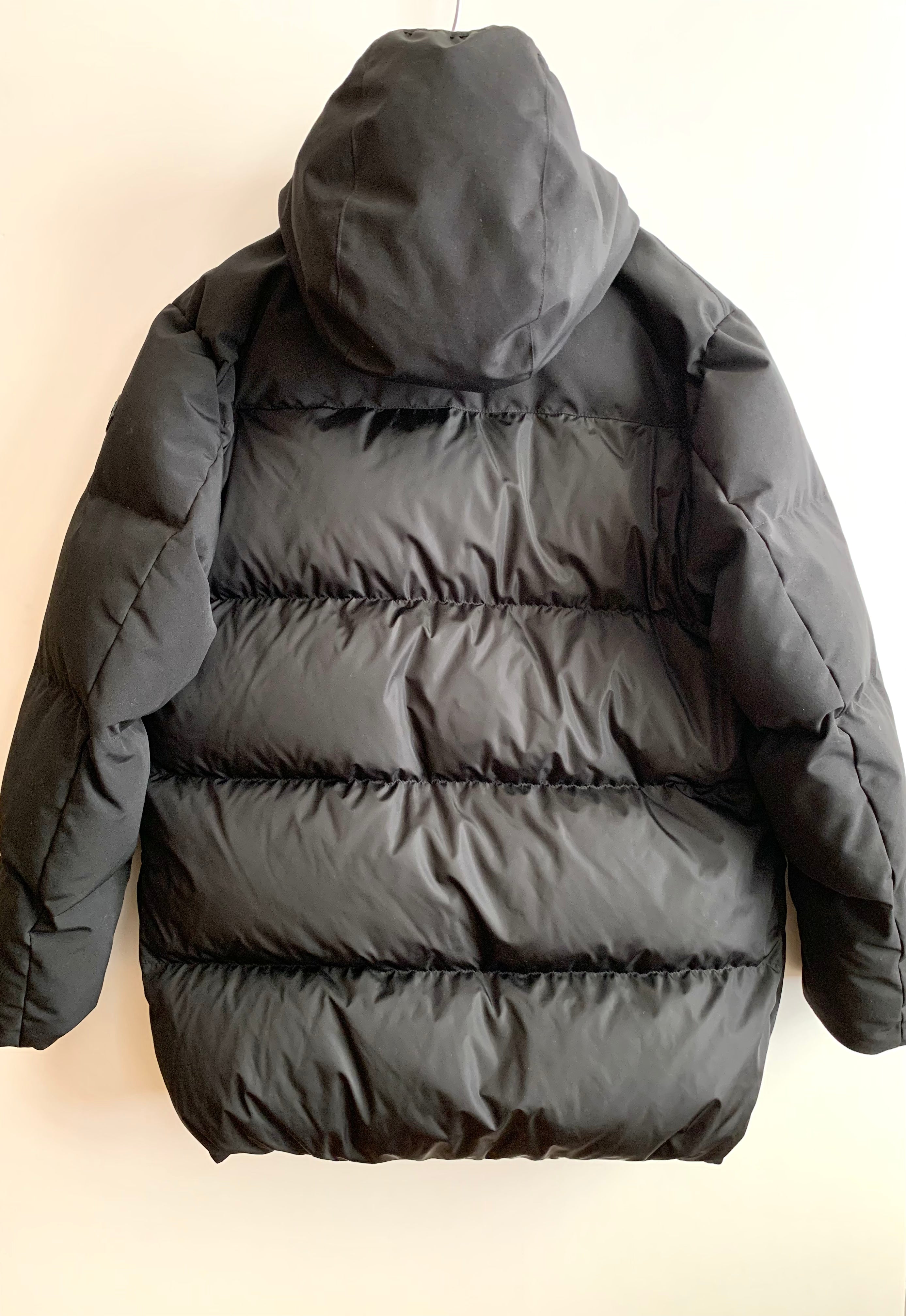 【 MONCLER 】Montsouris Giubbotto Down Jacket