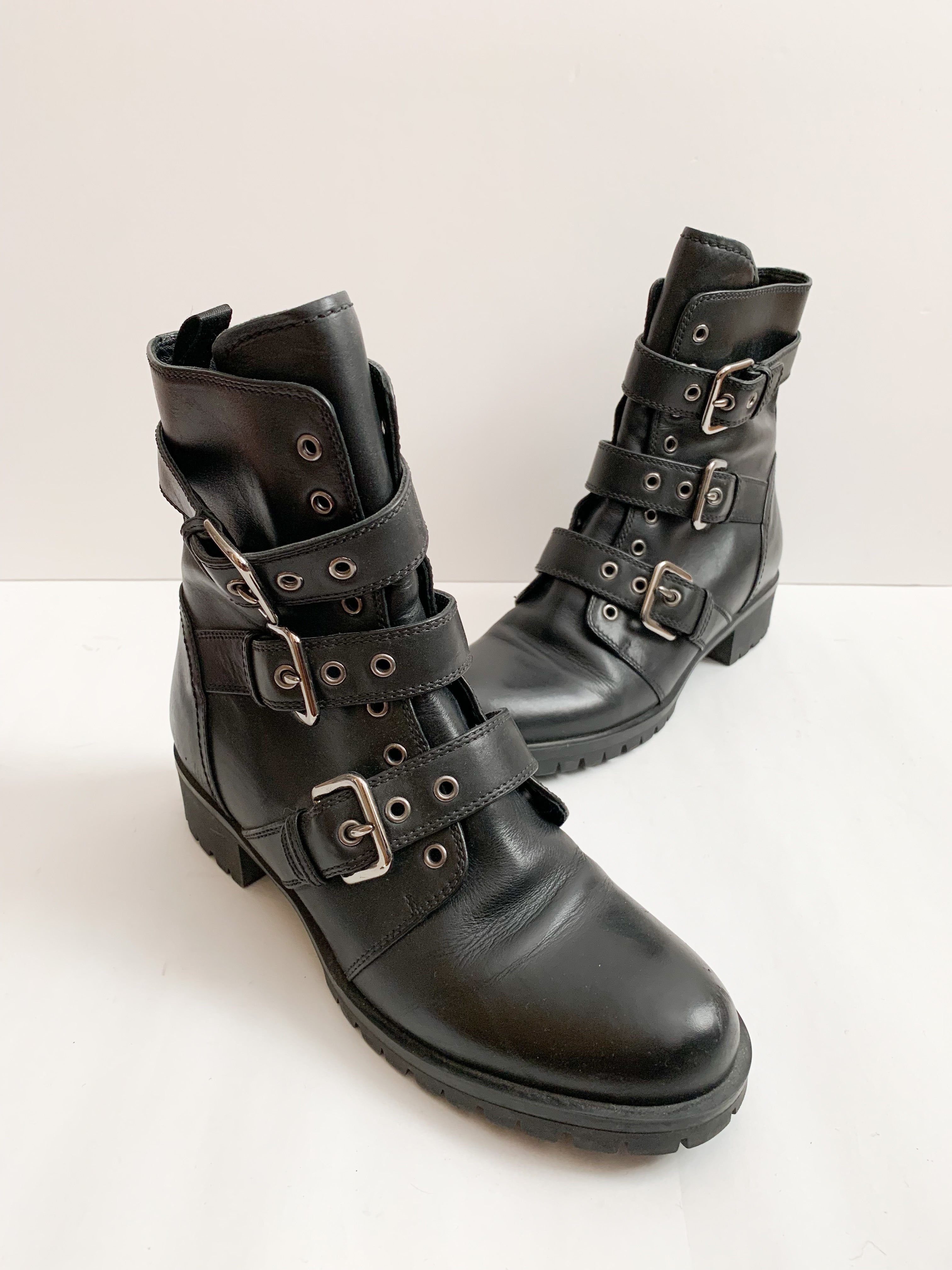【 PRADA 】BELT BOOTS