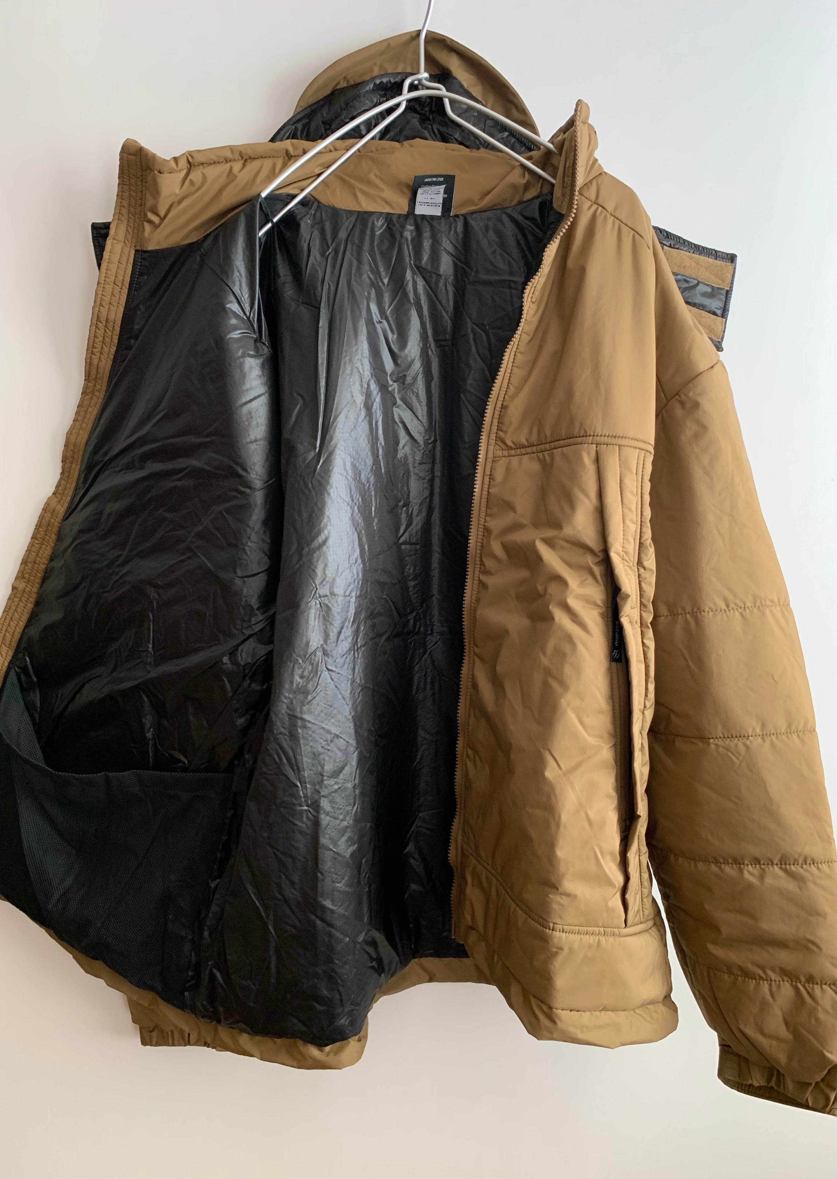 【 BEYOND 】PCU Primaloft LEVEL7 JKT