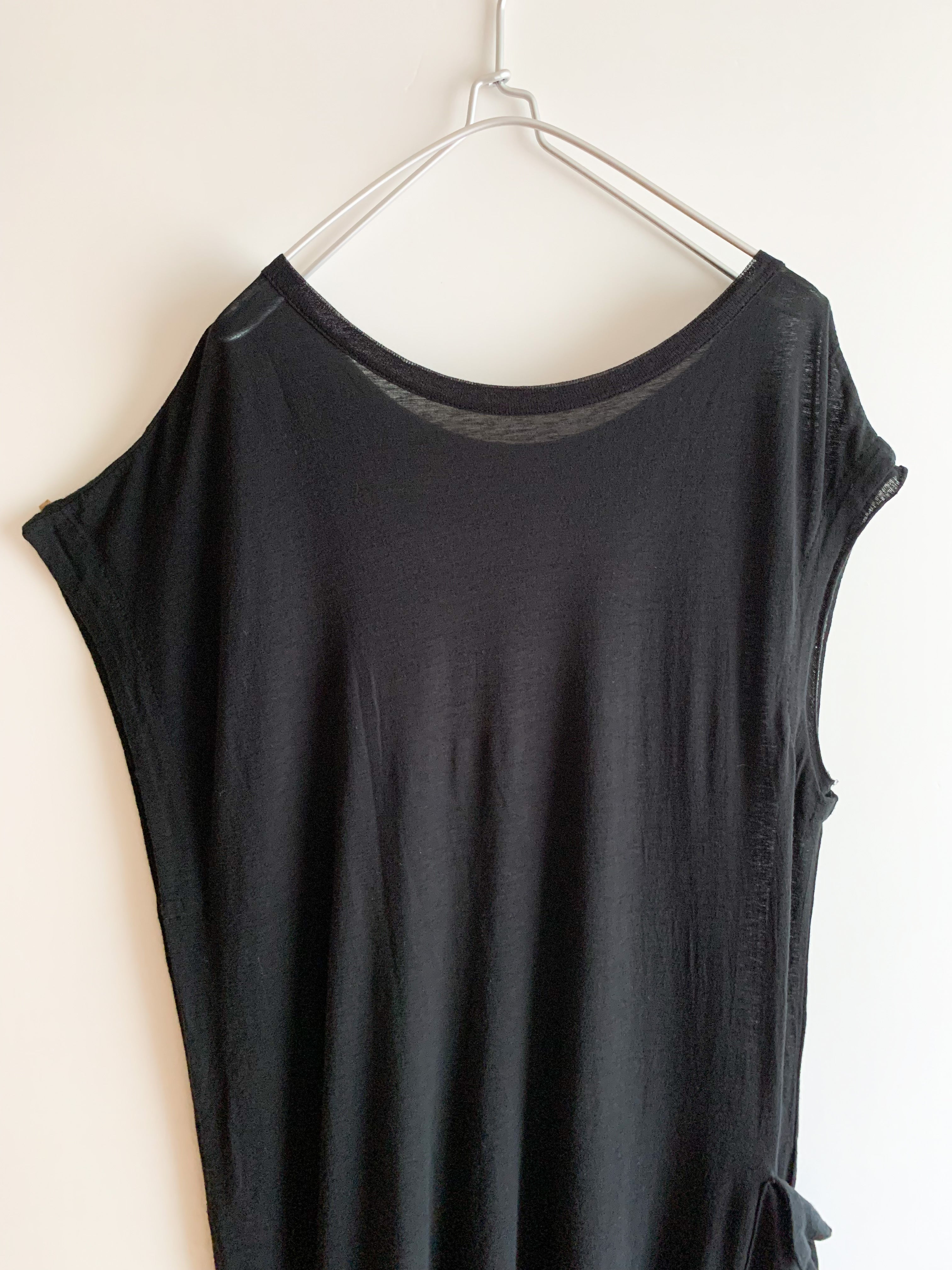 【 Yohji Yamamoto +Noir 】 No Sleeve One Pieces