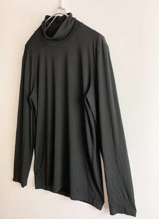 【 ANN DEMEULEMEESTER 】High Neck Long Sleeve Tshirt