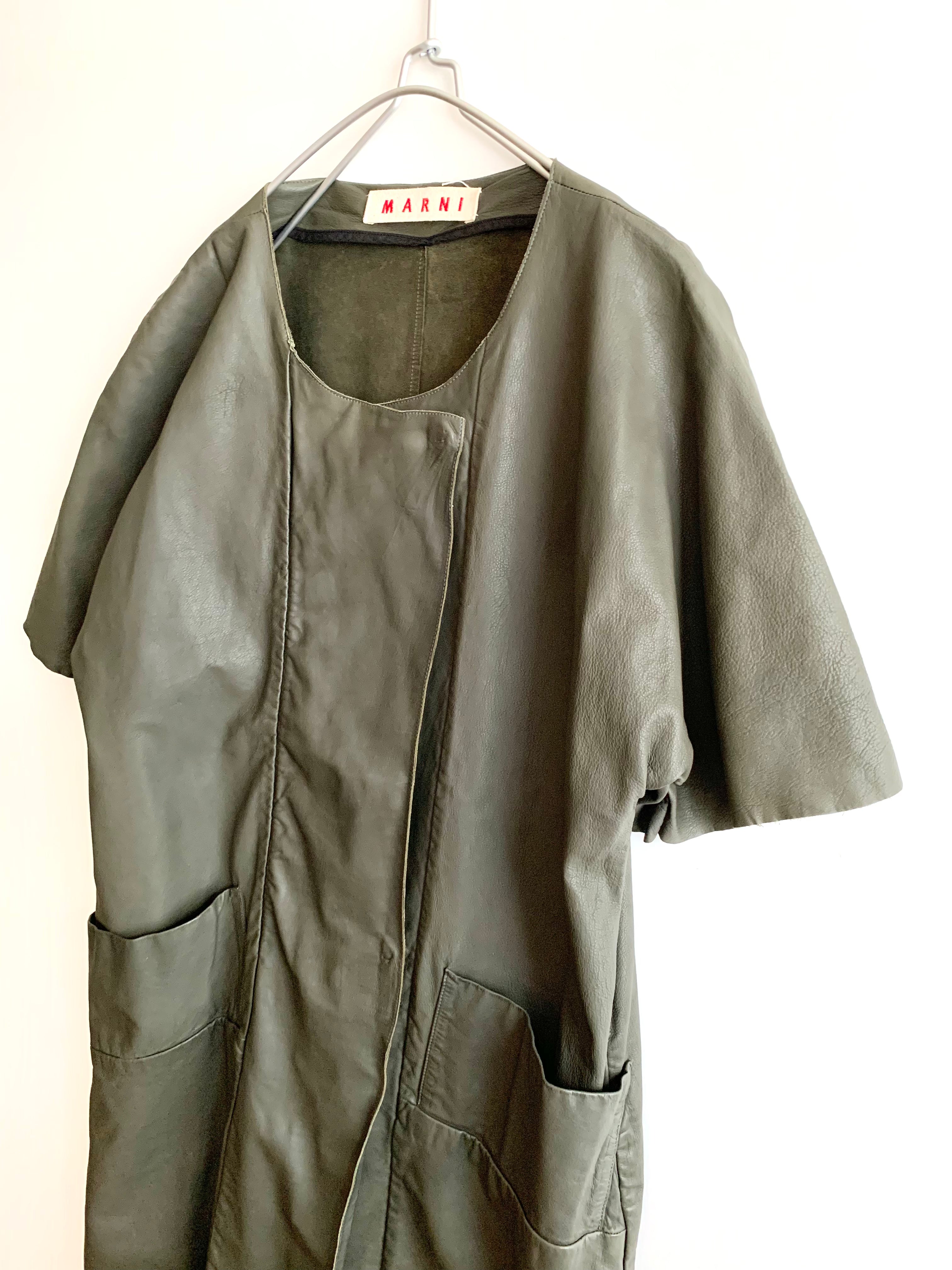 【 MARNI 】 Short Sleeve Leather coat