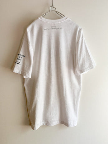 【 S'YTE Yohji Yamamoto 】 Fake Necklace Print T-Shirts