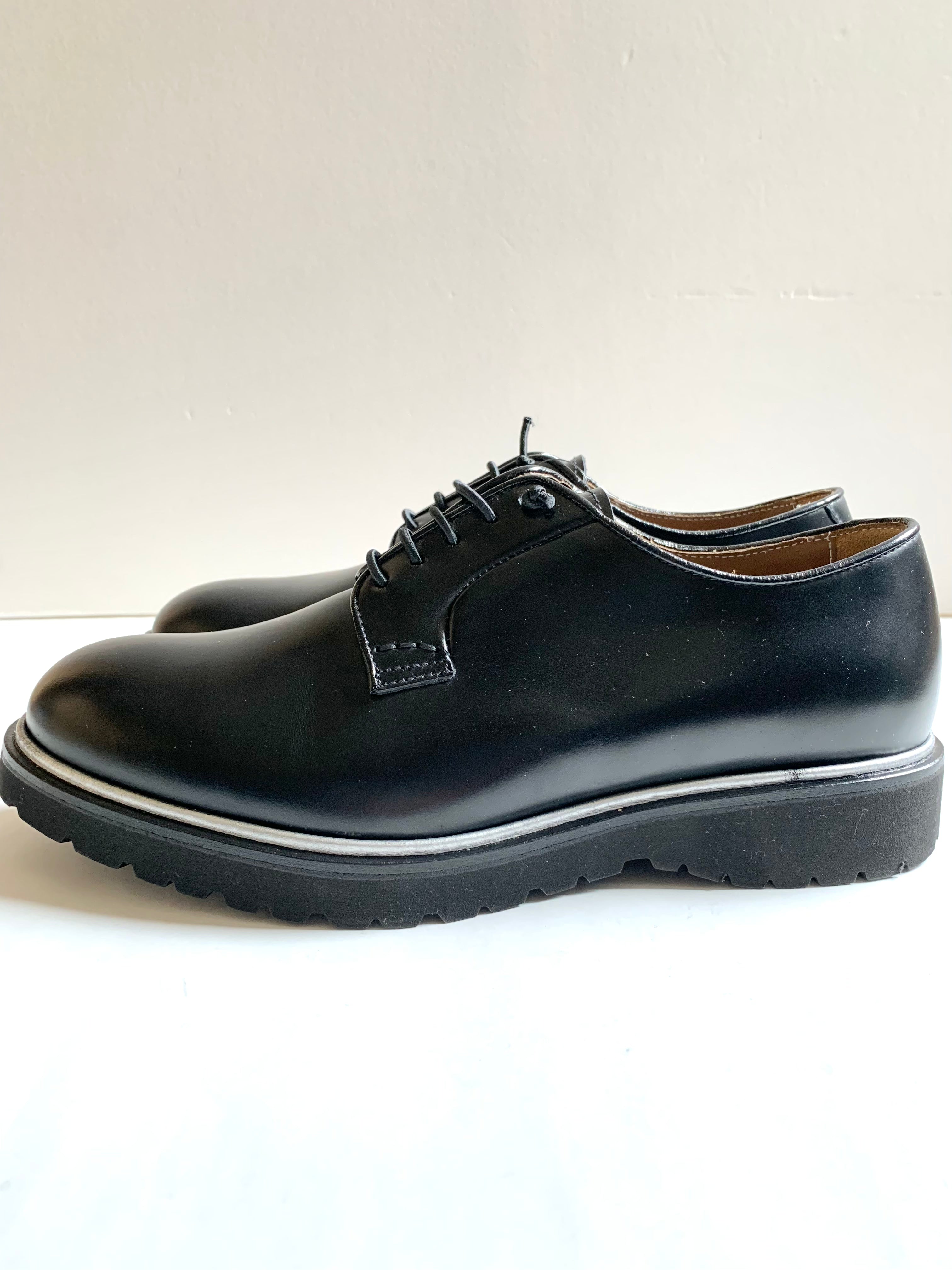 【 DOUCAL’S 】Piping design Plain toe Shoes