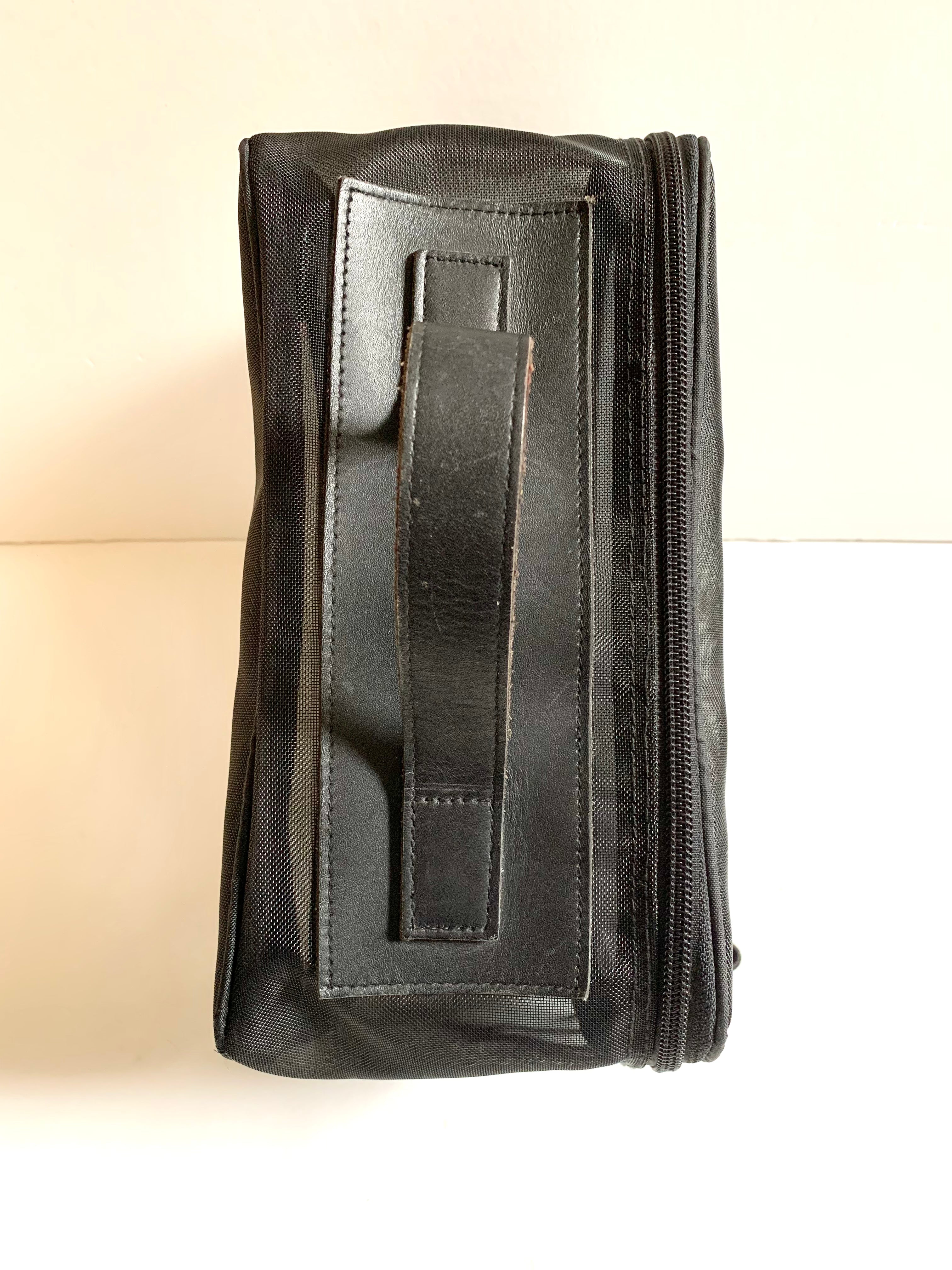 【 Y's yohji yamamoto 】makeup box