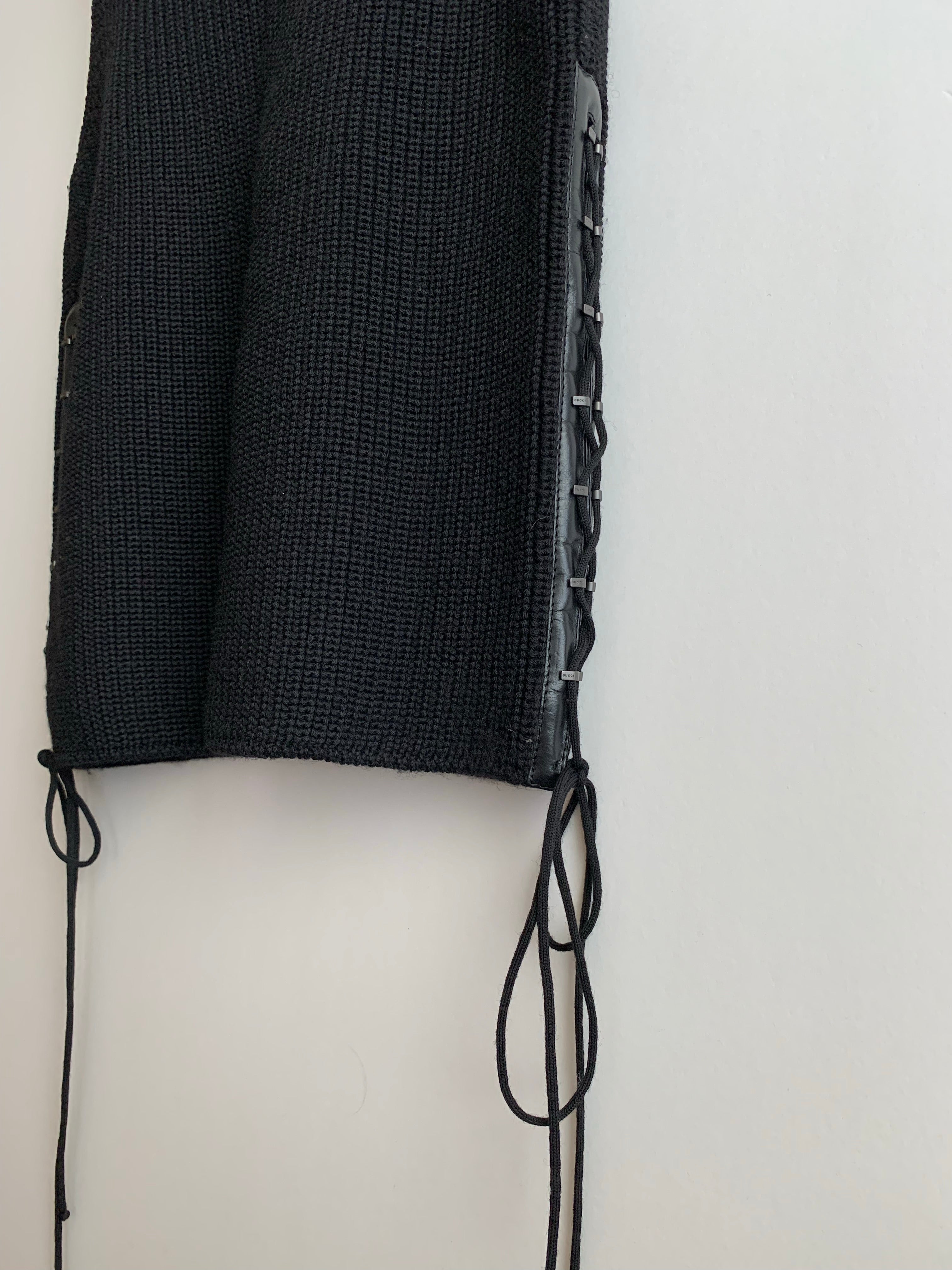 【 GUCCI 】LACE UP KNIT VEST