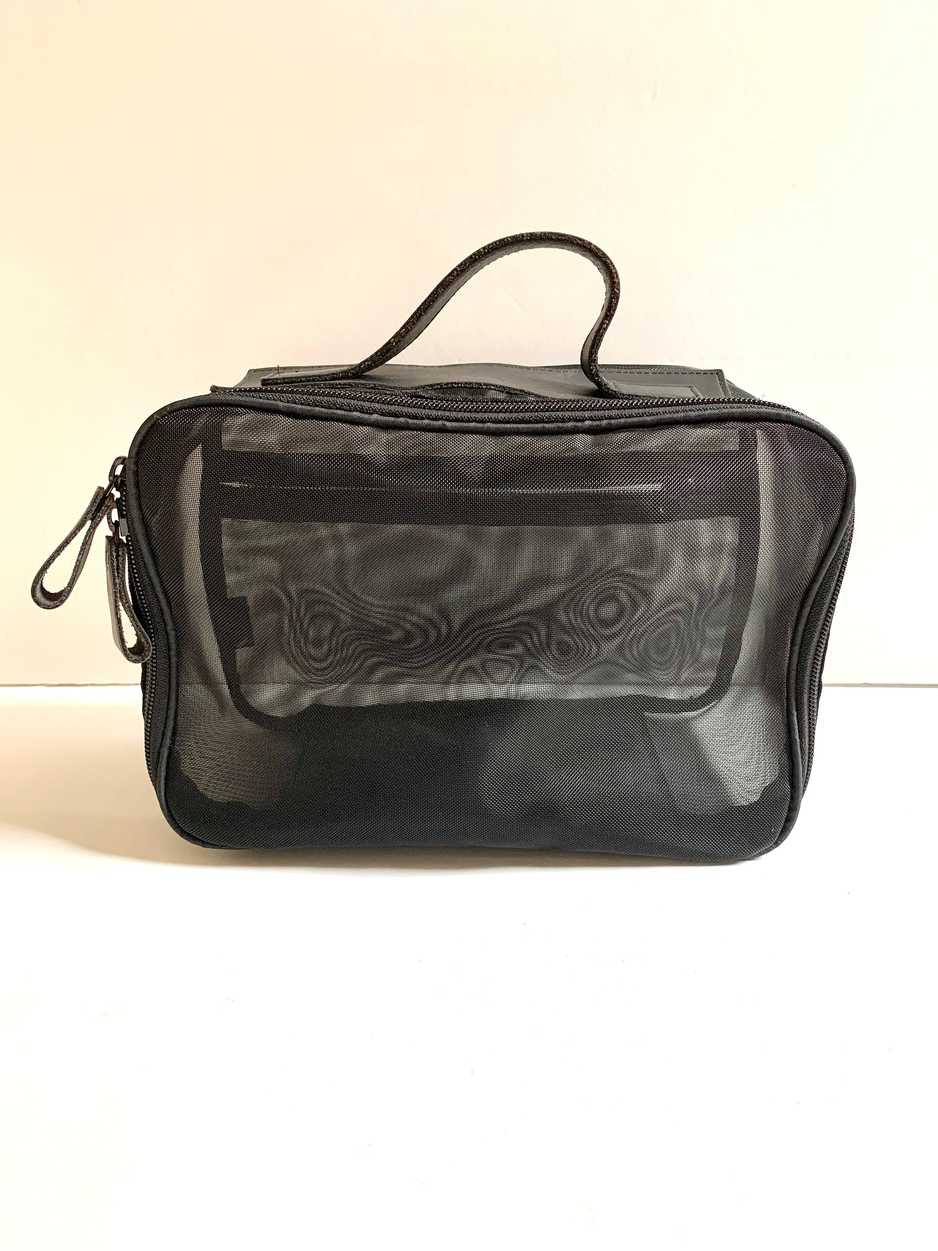 【 Y's yohji yamamoto 】makeup box