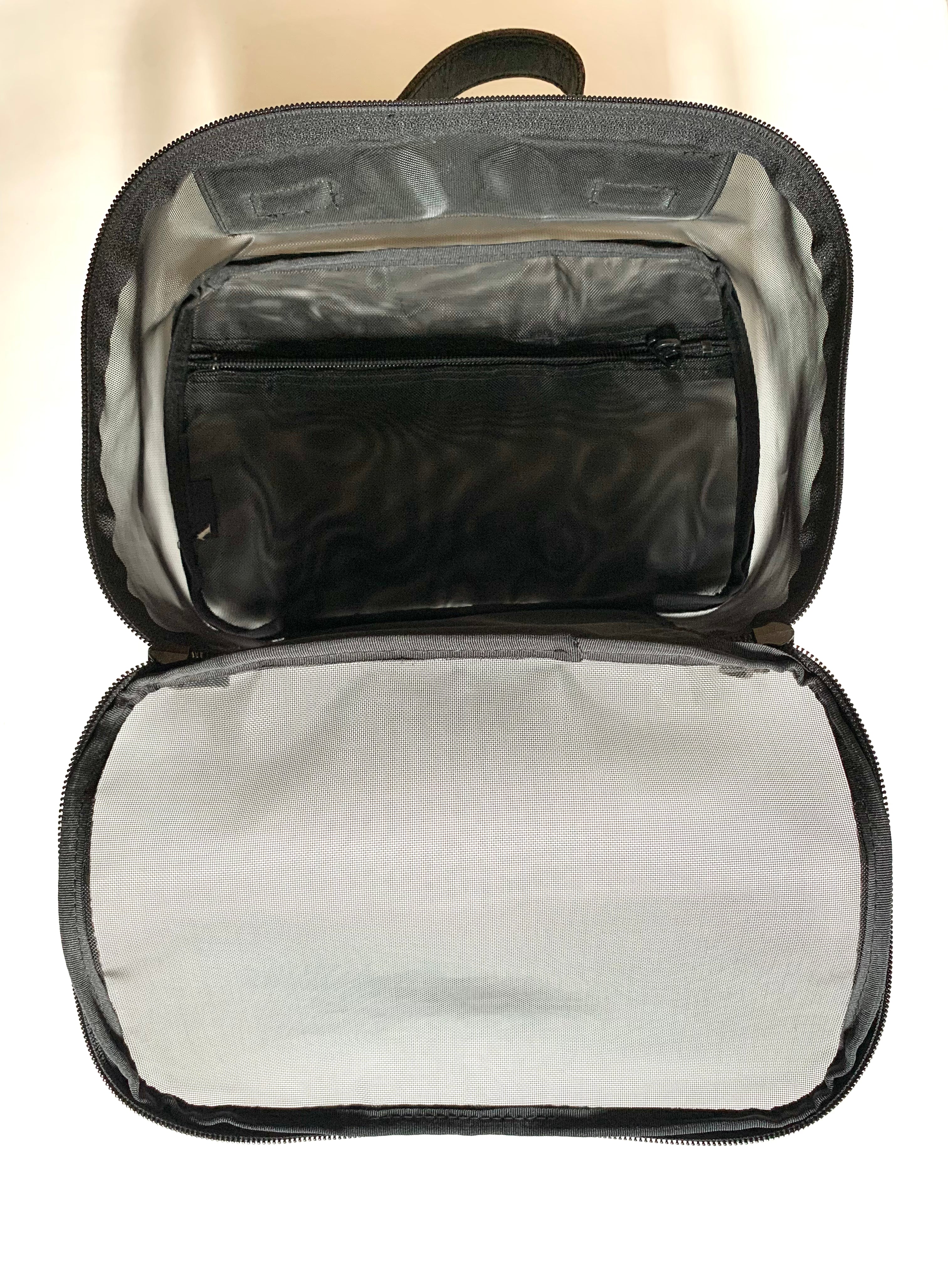 【 Y's yohji yamamoto 】makeup box