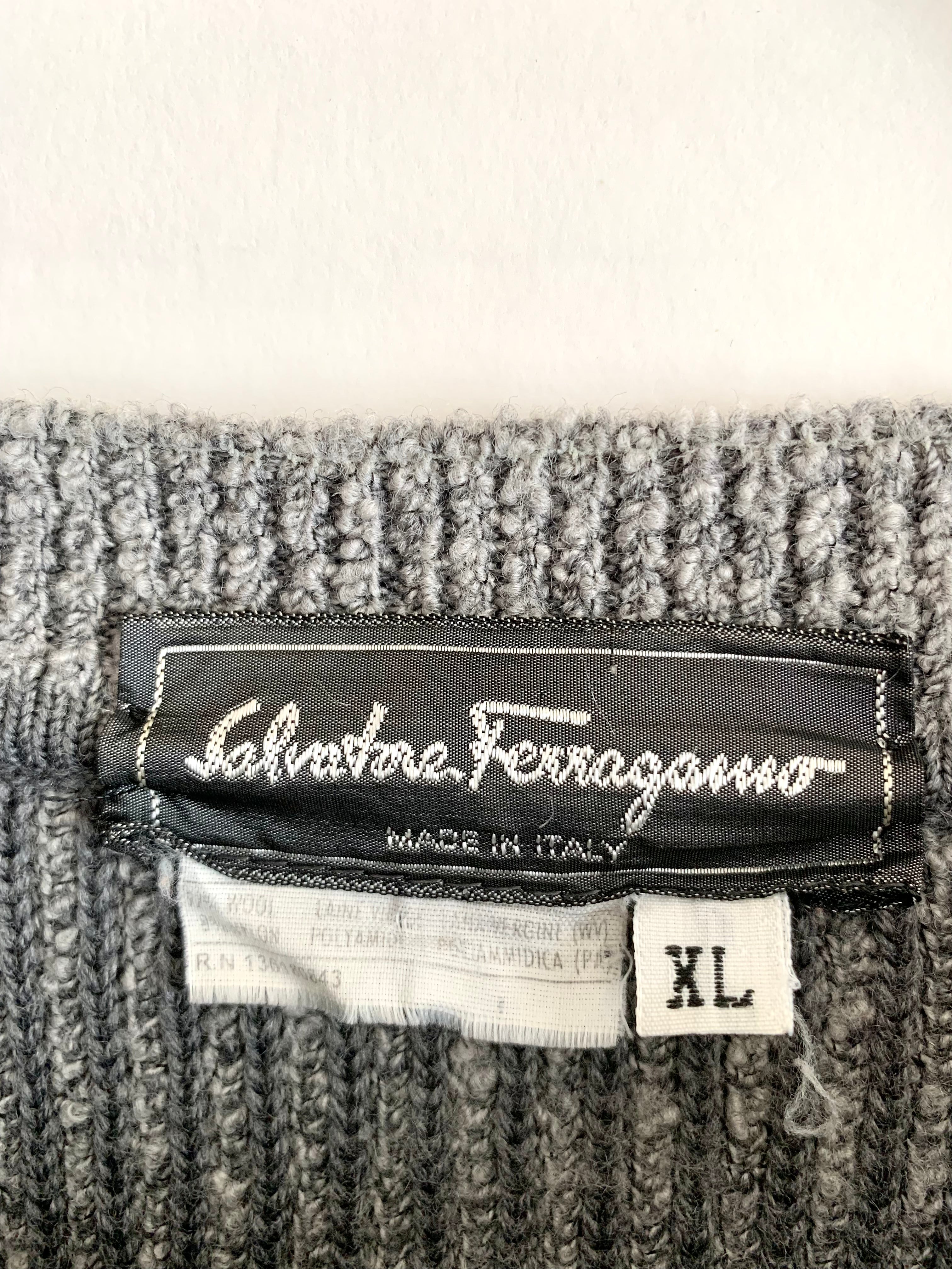 【 90s Salvatore Ferragamo 】Over Size Knit