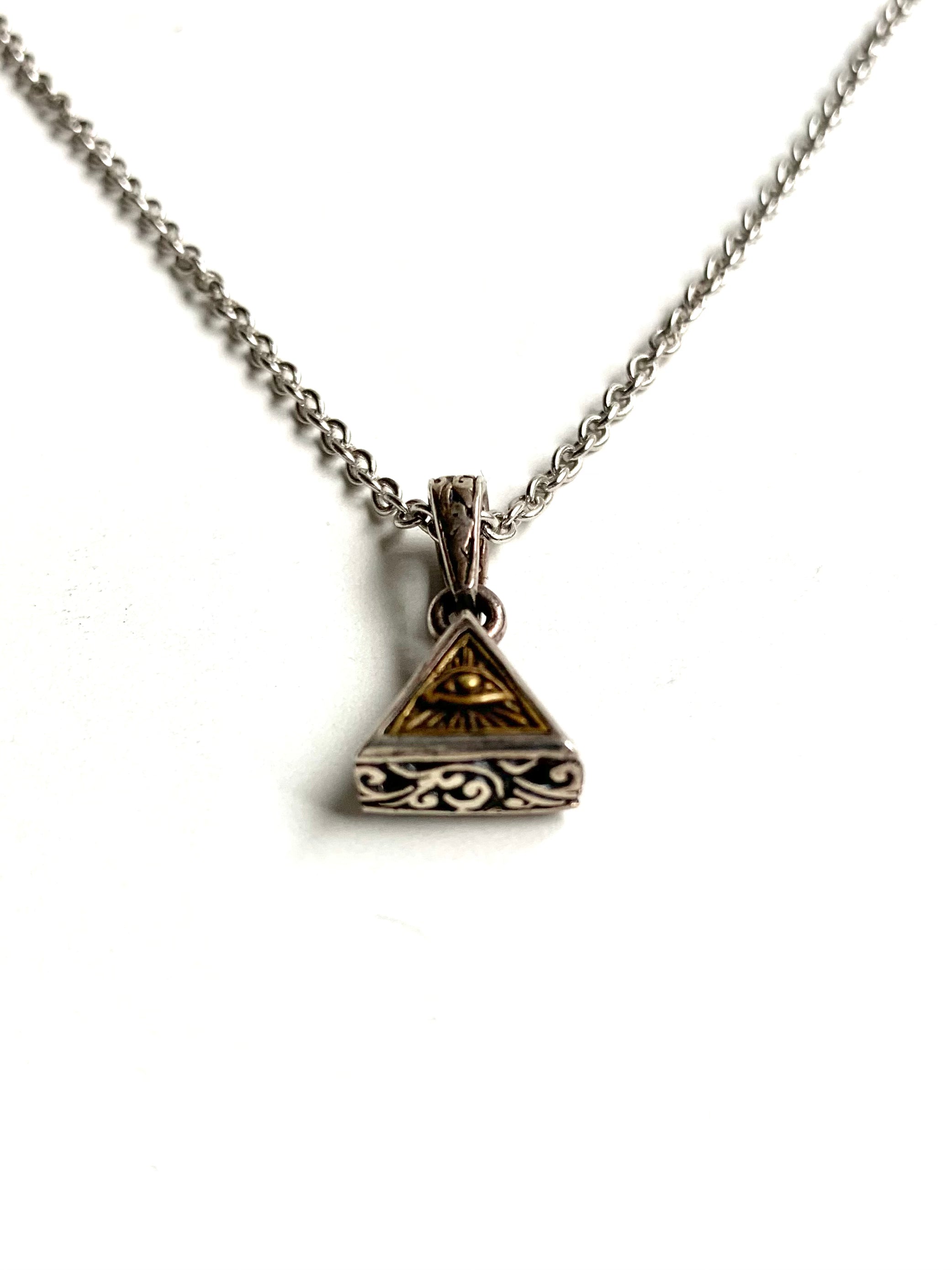 【 ZOCALO 】  Eye of Providence Charm