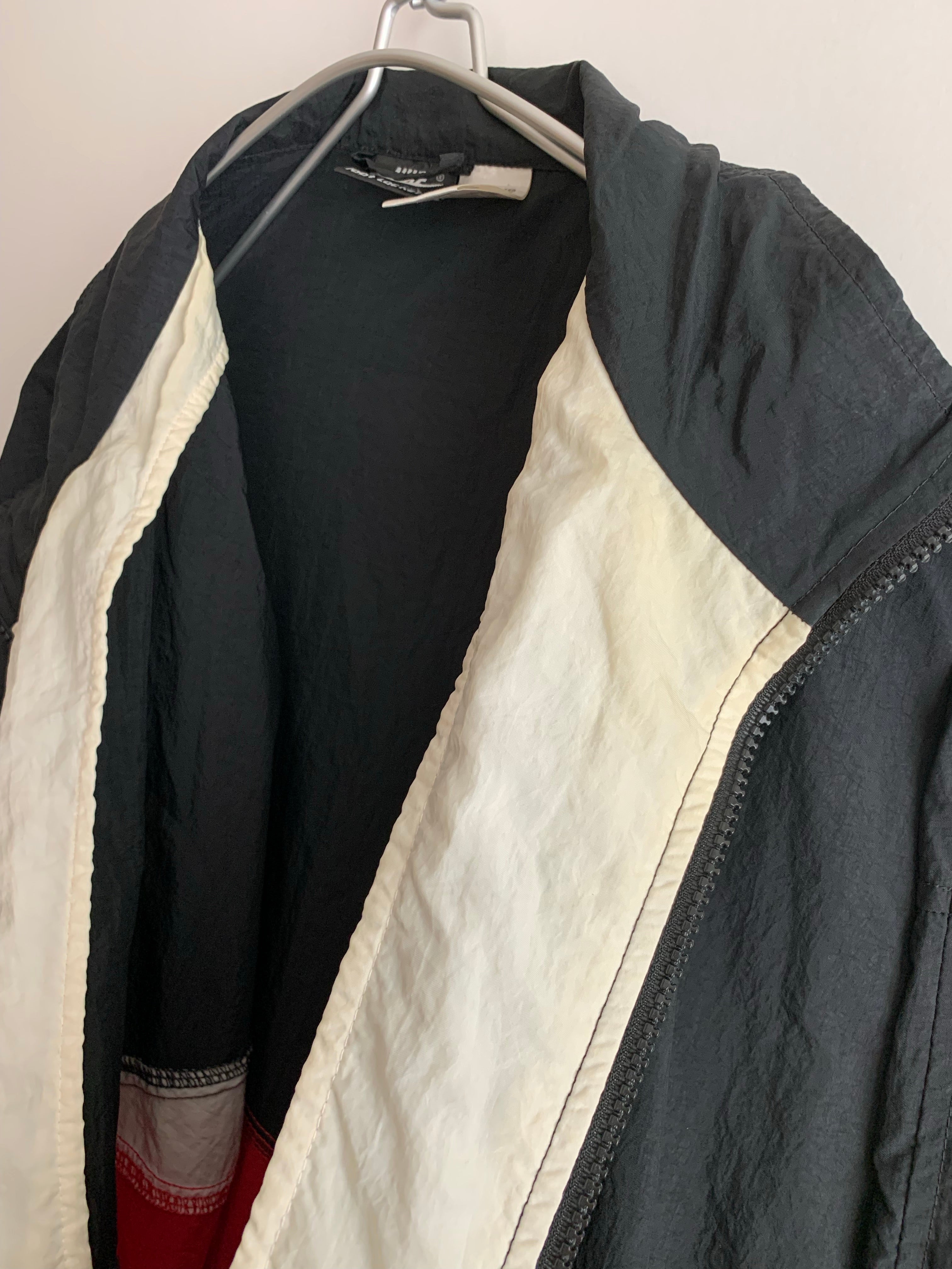 【 90s NIKE × Foot Locker 】 Nylon Jacket