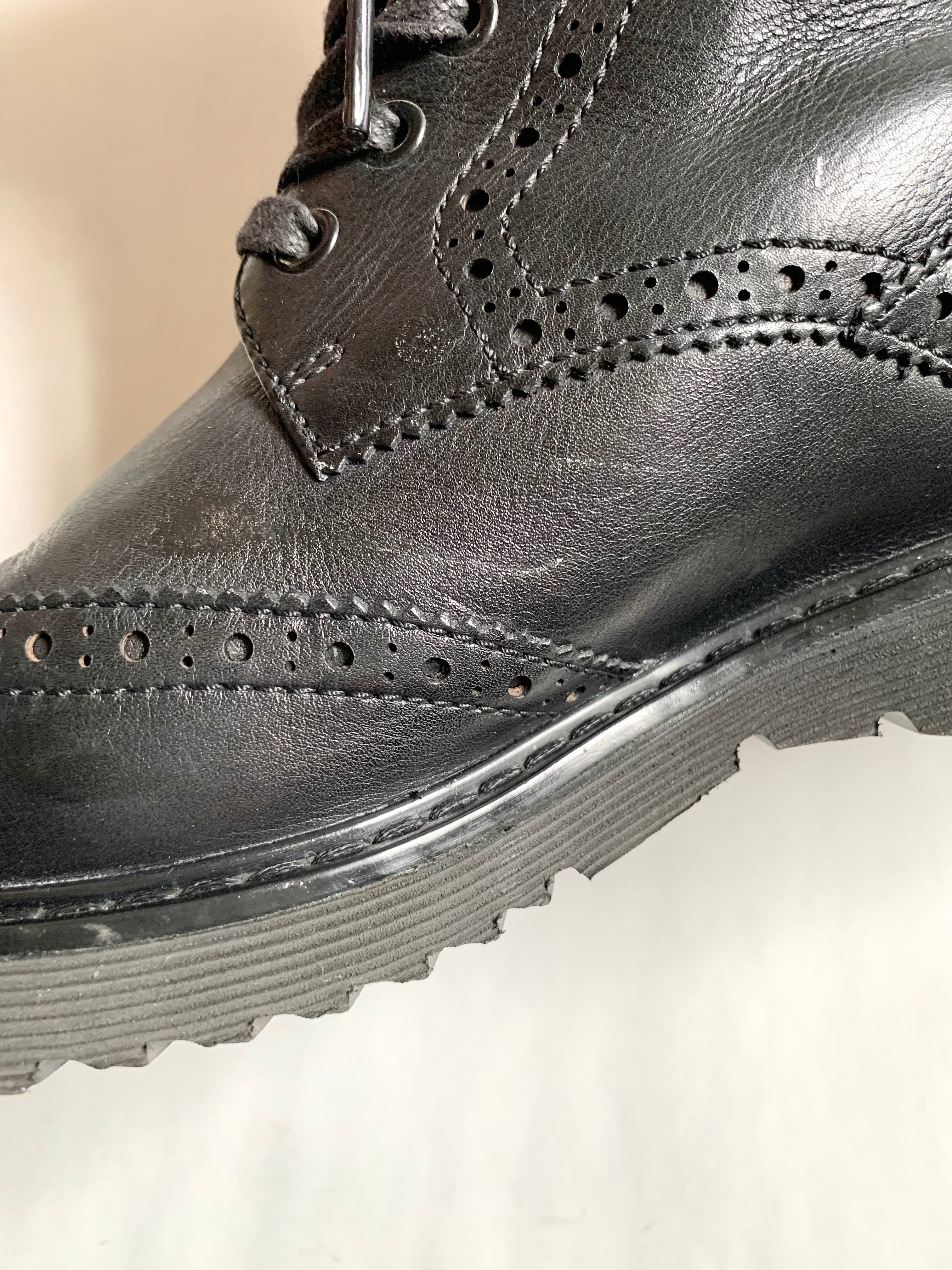 【 PRADA 】Wing tip Layerd Shoes