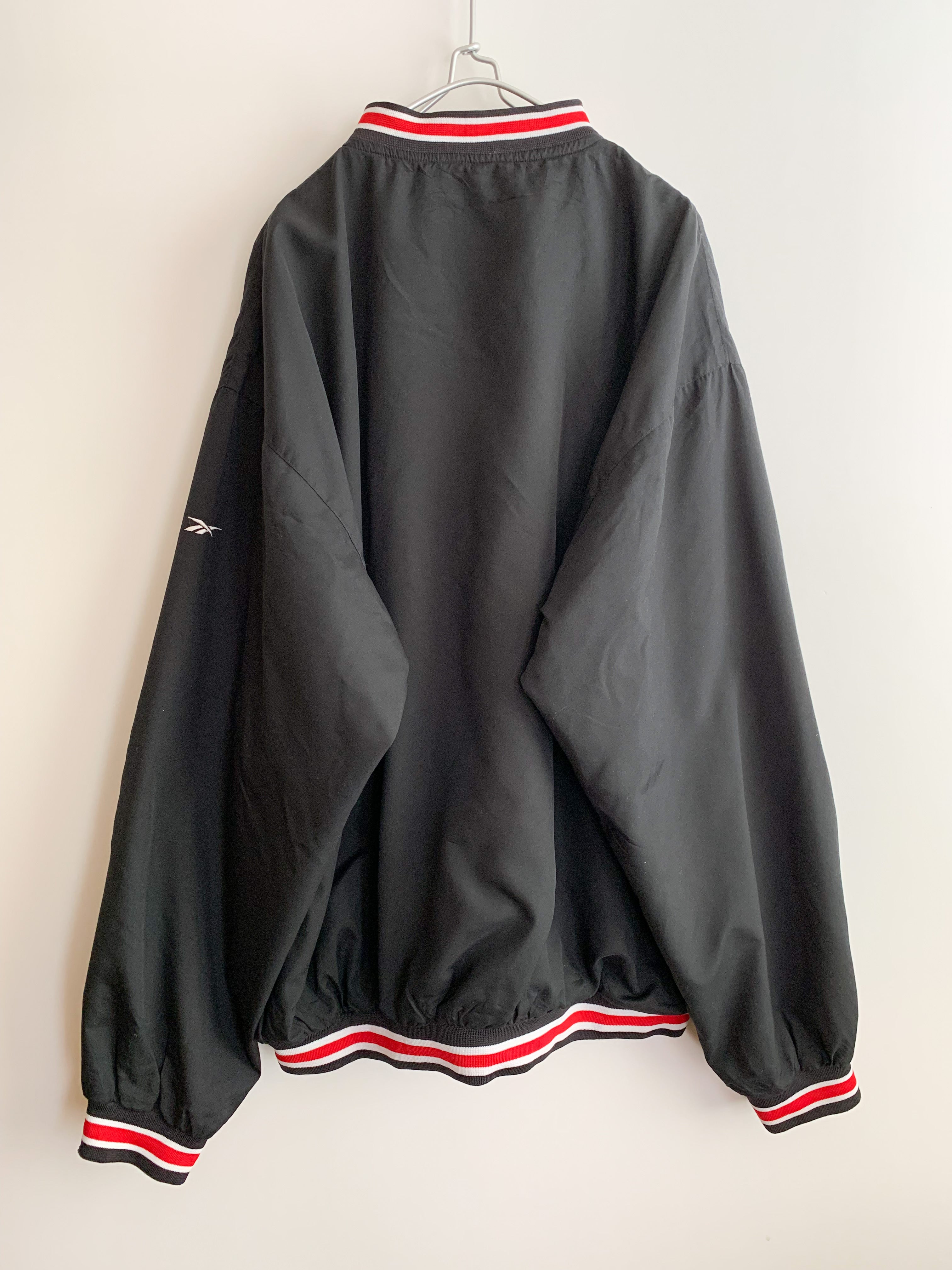 【 90s Reebok 】CHICAGO BULLS  NYLON JACKET