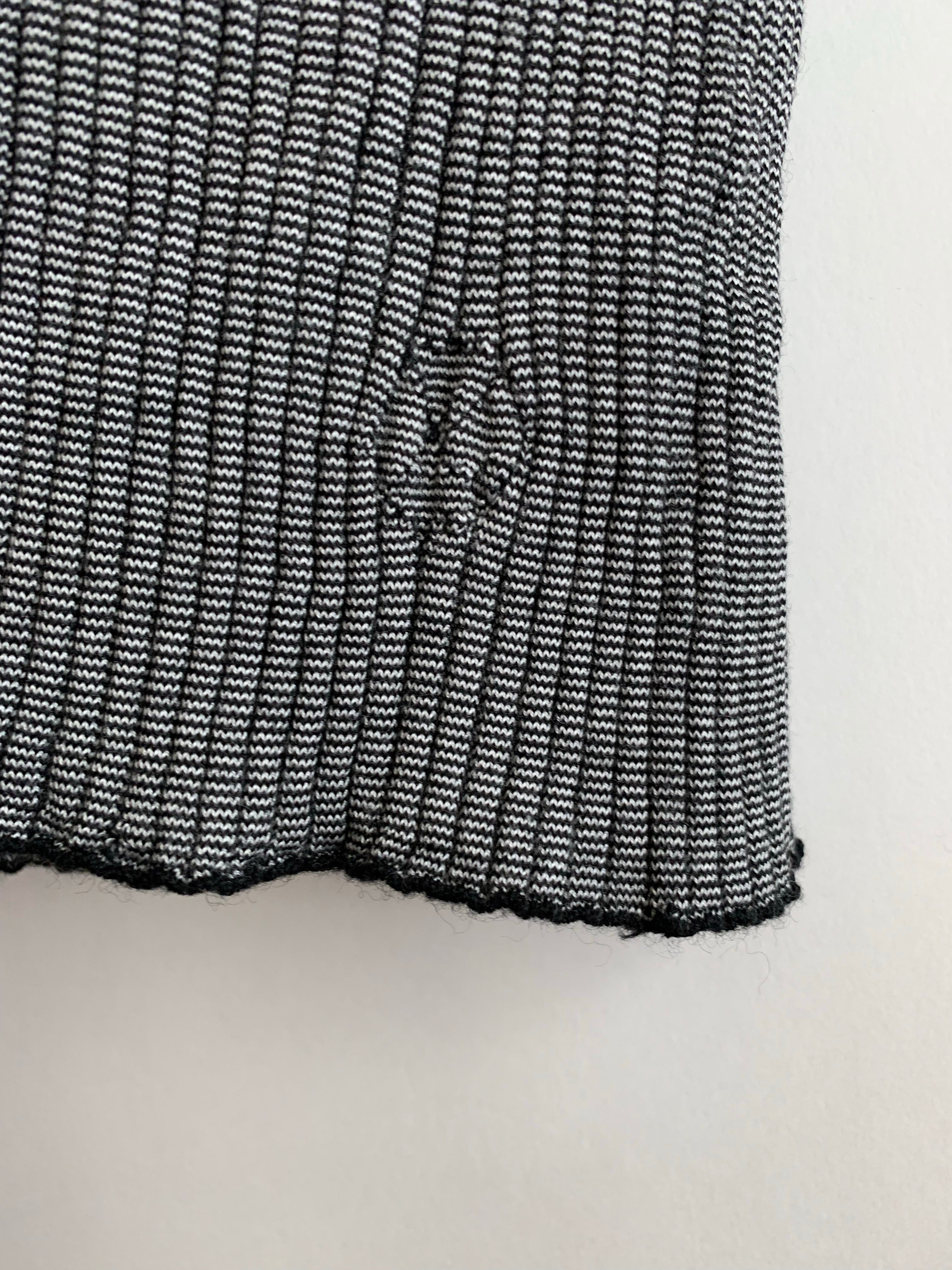 【 LOUIS VUTTON 】RIB TURTLE NECK  KNIT