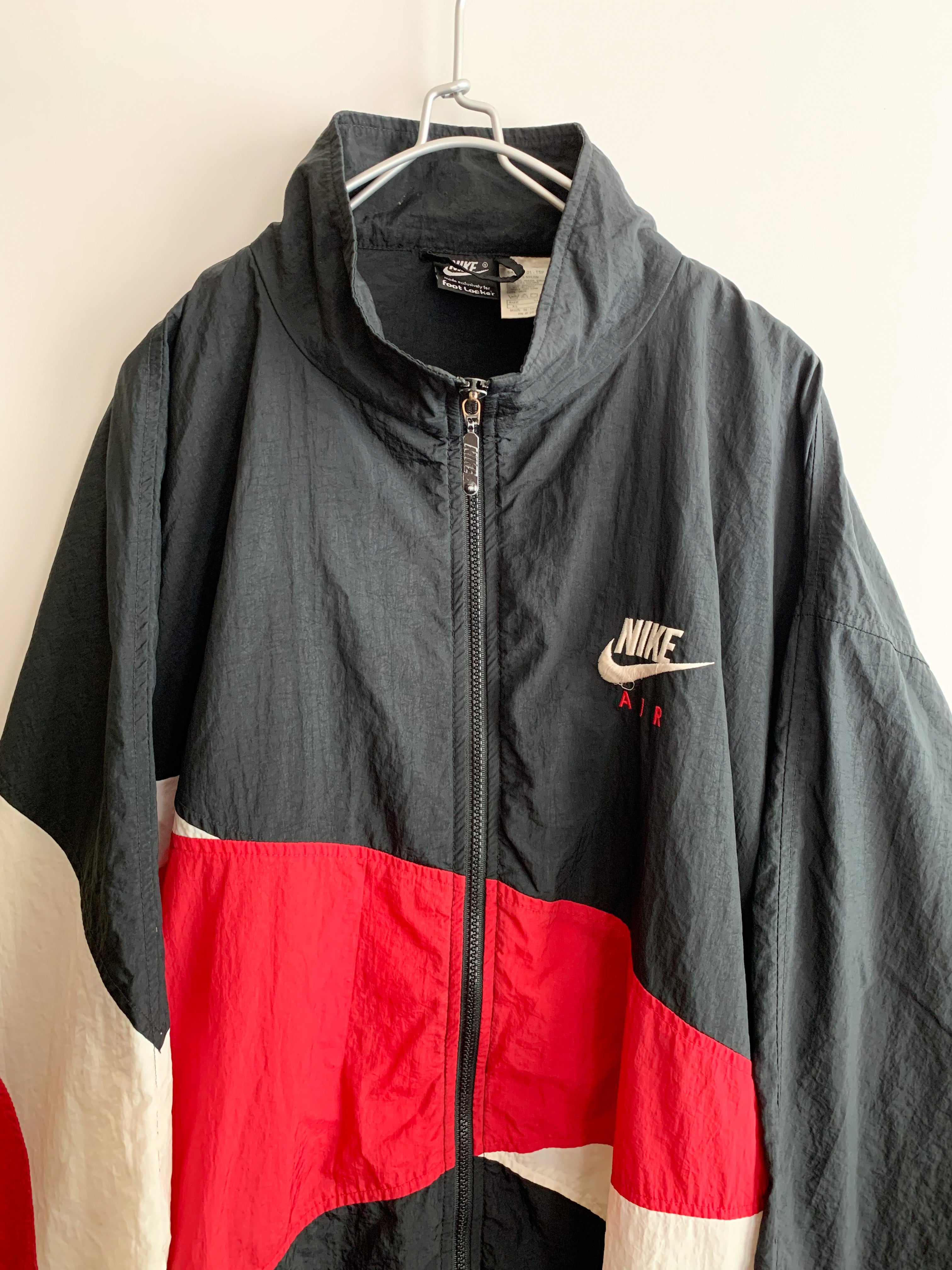 【 90s NIKE × Foot Locker 】 Nylon Jacket
