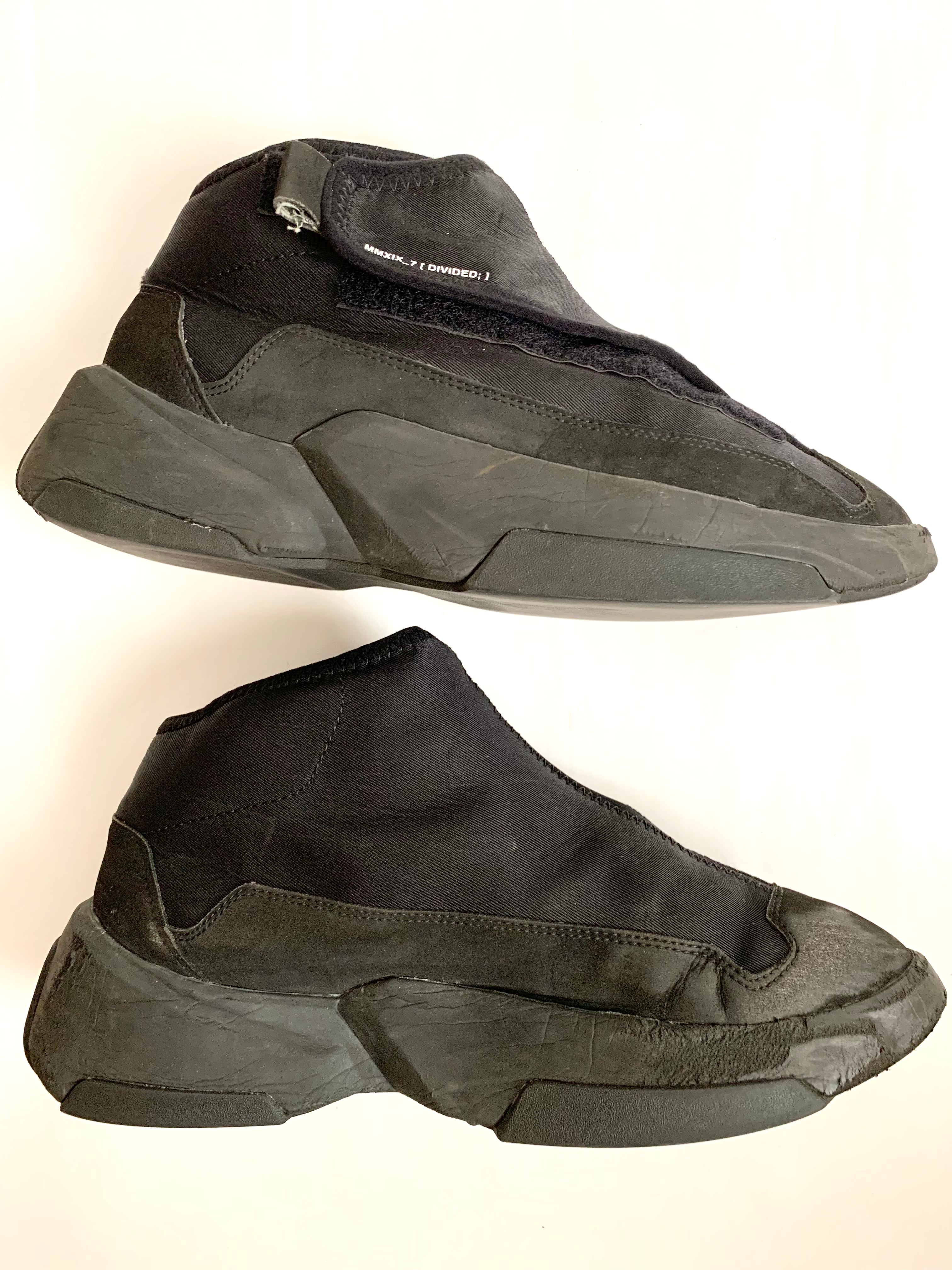 【 JULIUS 】”COVERED CYBER SNEAKER