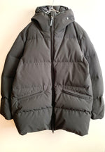 画像をギャラリービューアに読み込む, 【 MONCLER 】Montsouris Giubbotto Down Jacket
