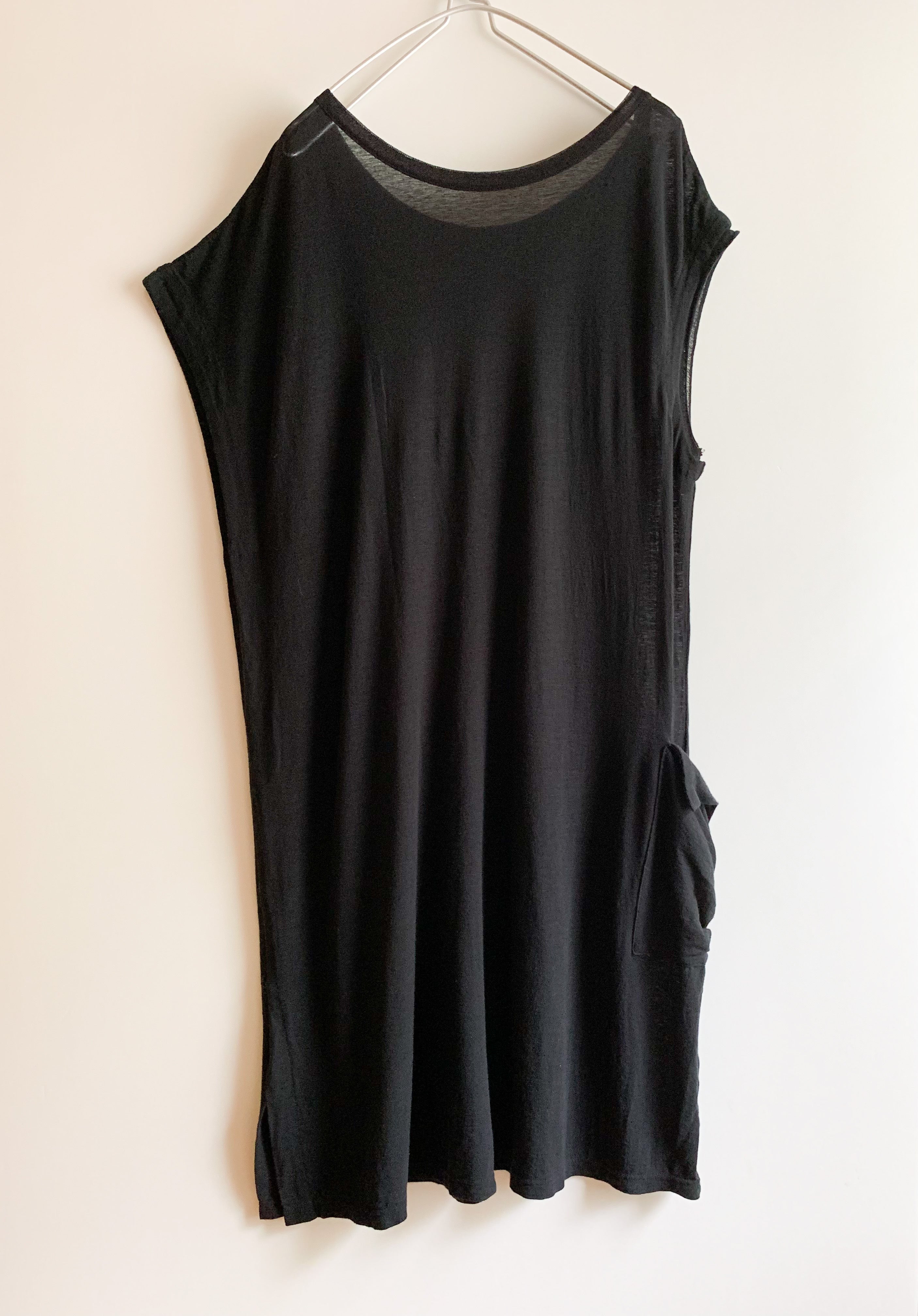 【 Yohji Yamamoto +Noir 】 No Sleeve One Pieces