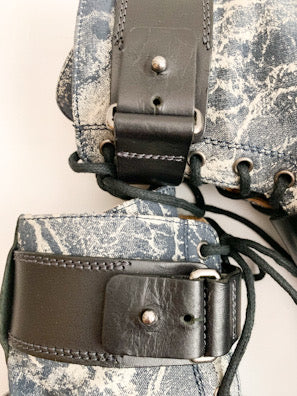 【 EMPORIO ARMANI 】Bleach Design Dnime Boots