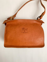 画像をギャラリービューアに読み込む, 【 IL BISONTE 】Small Shoulder Bag
