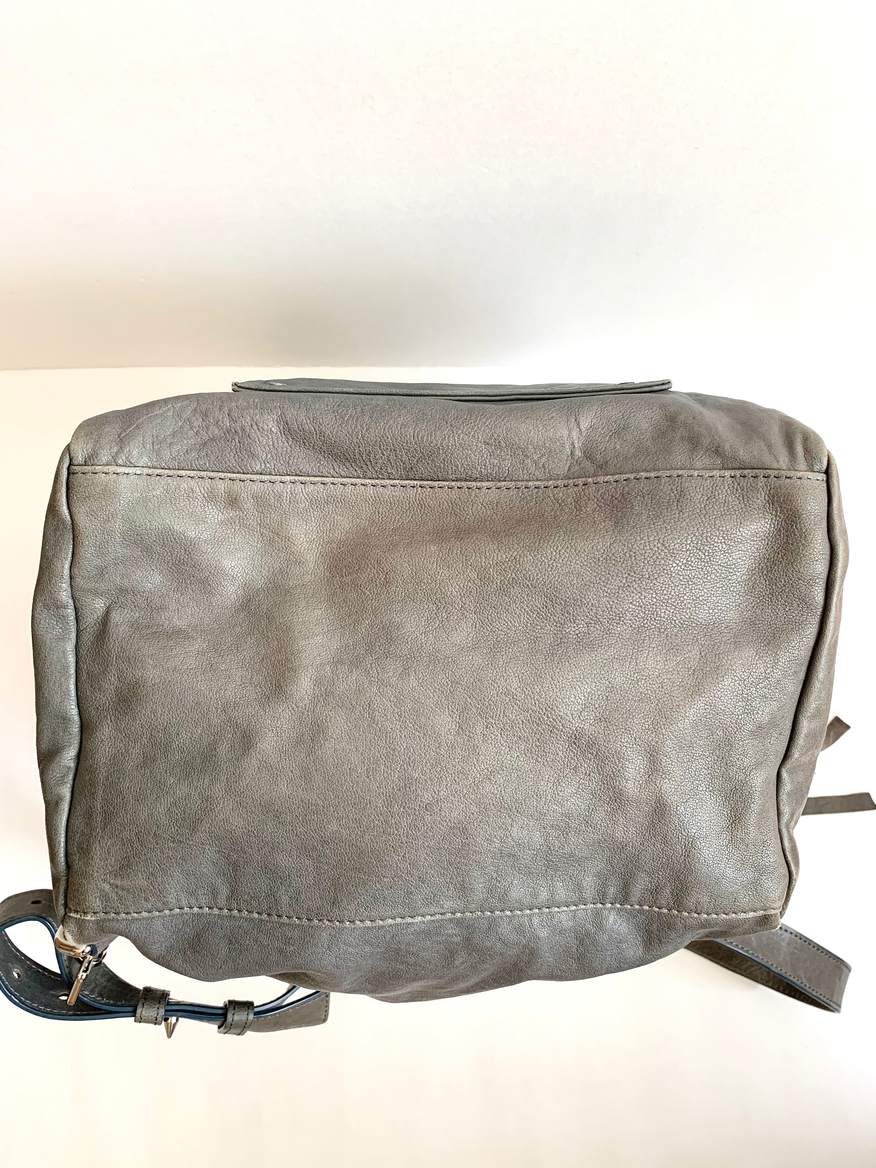 【 McQ ALEXANDER McQEEN 】Leather Back Pak